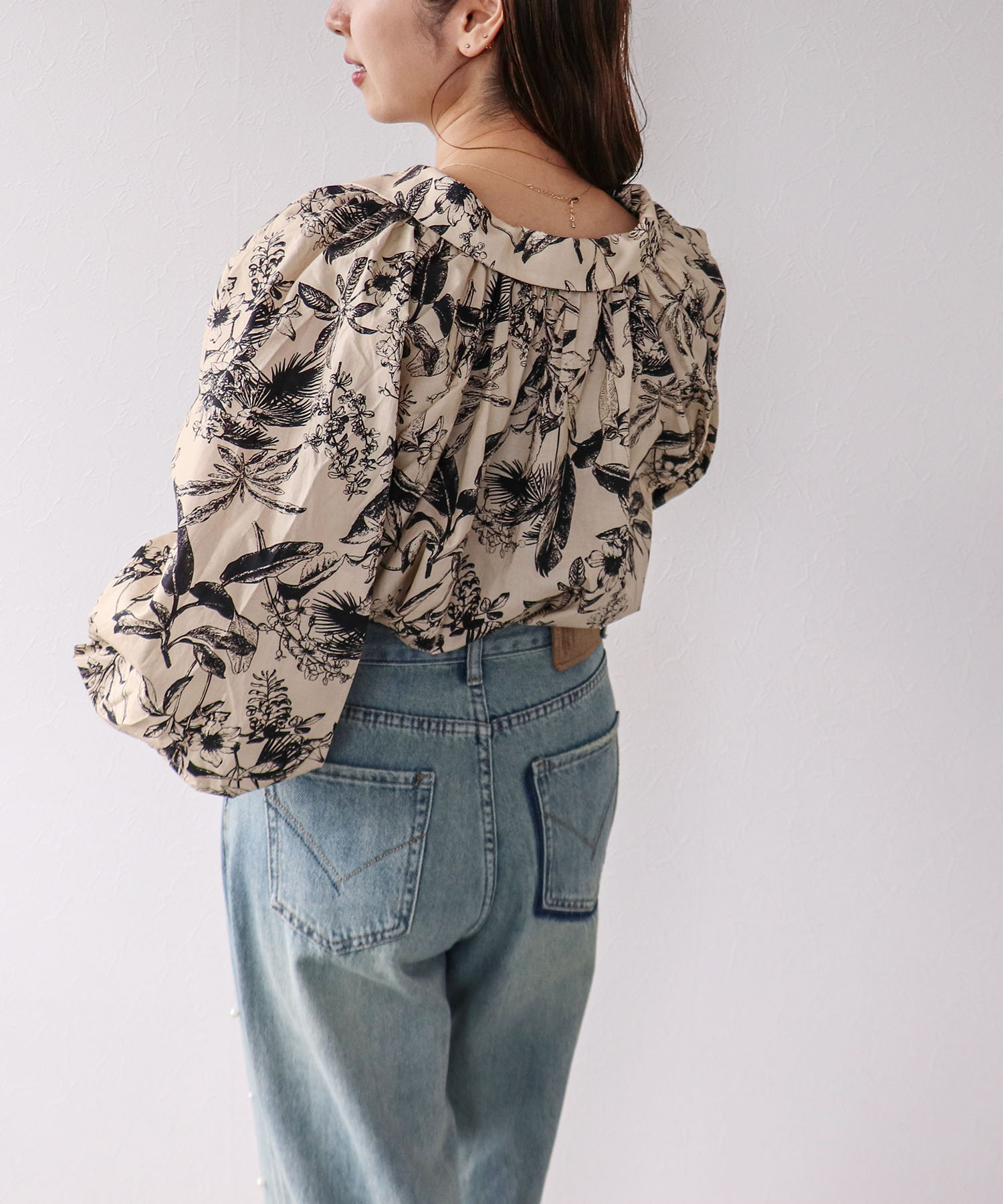 草花プリントボリューム袖ブラウス