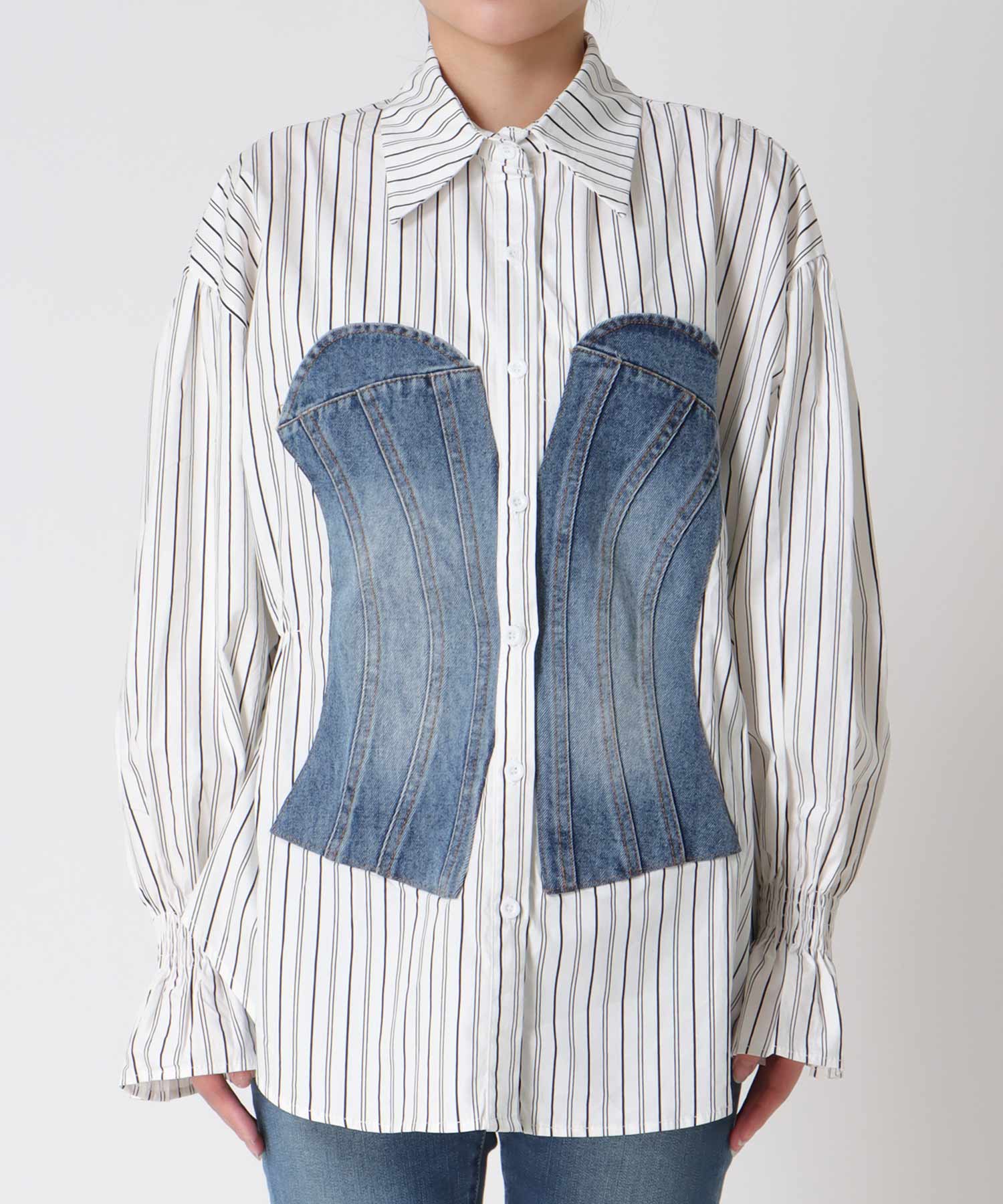 Backギャザーデニムパッチシャツ
