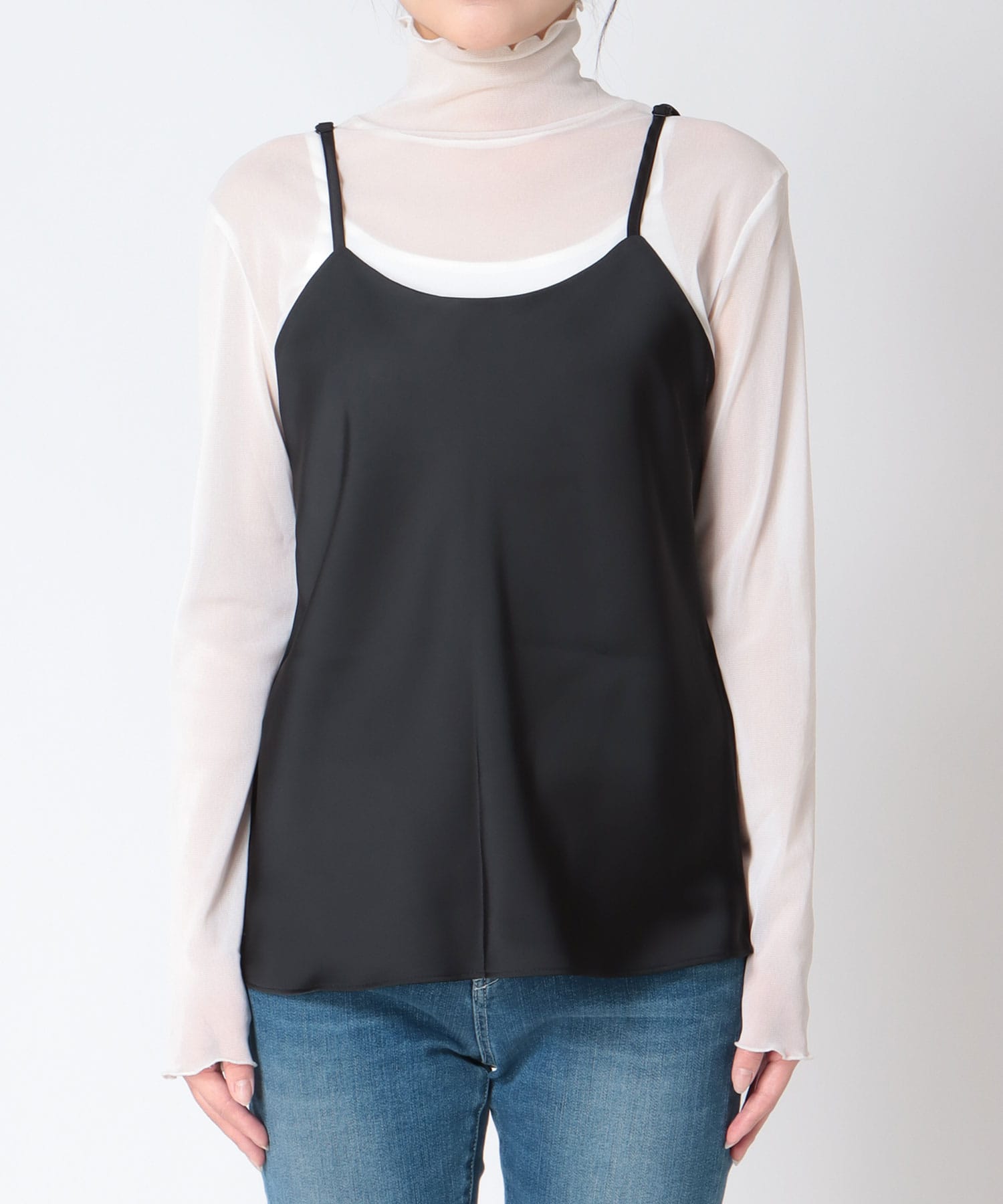 サテンキャミソール