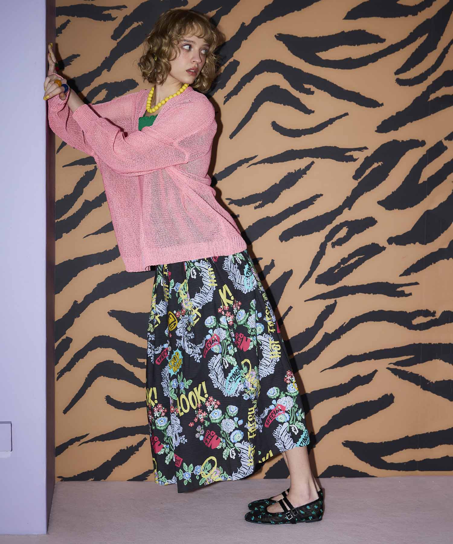 ロゴ×ﾌフラワープリントスカート