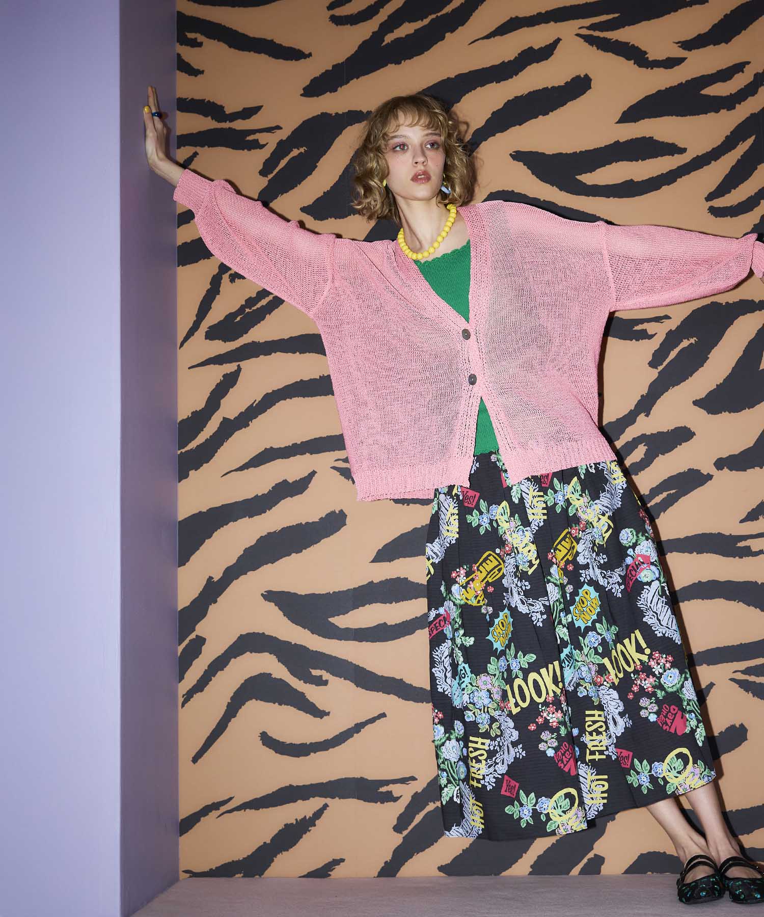 ロゴ×ﾌフラワープリントスカート