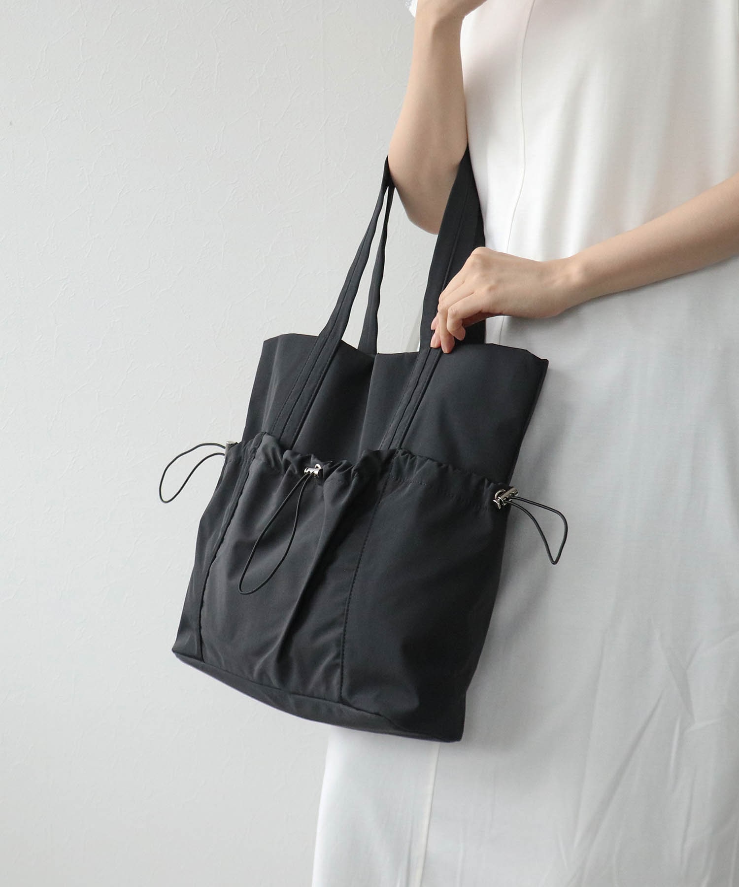 ギャザーポケットナイロントート