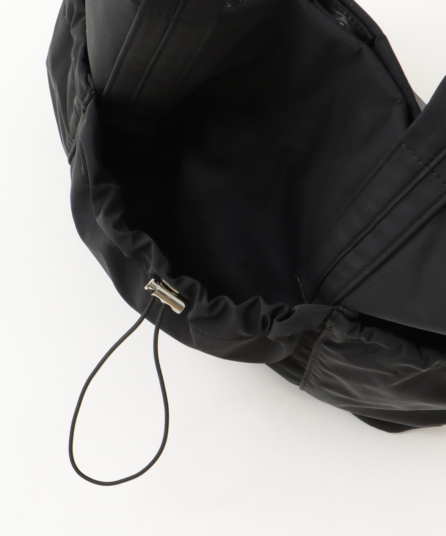 ギャザーポケットナイロントート