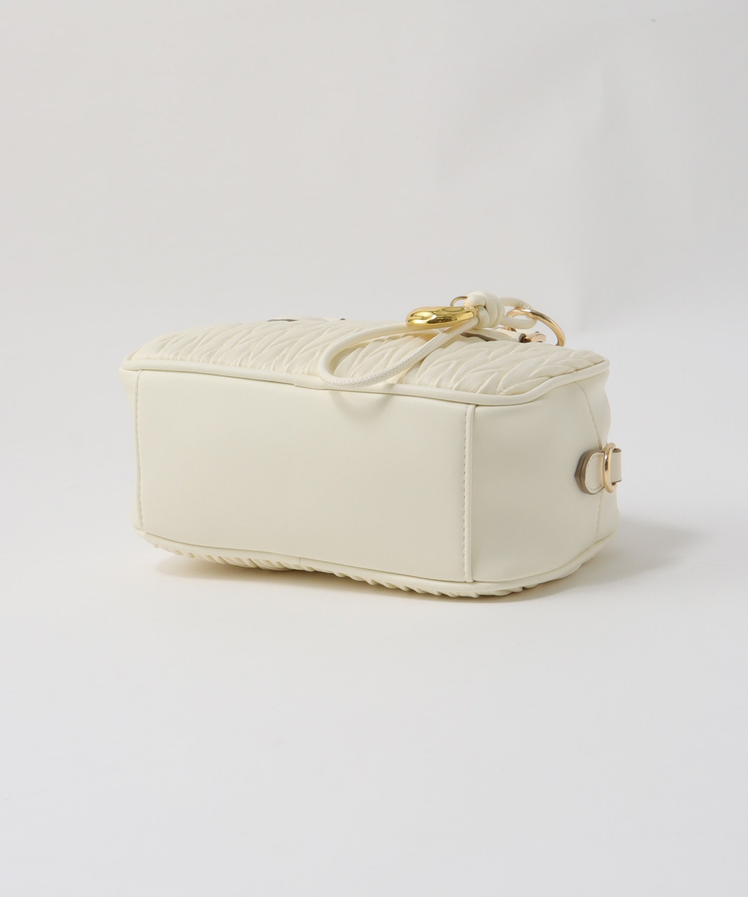 チャーム付きキルト柄ミニボストンバッグ