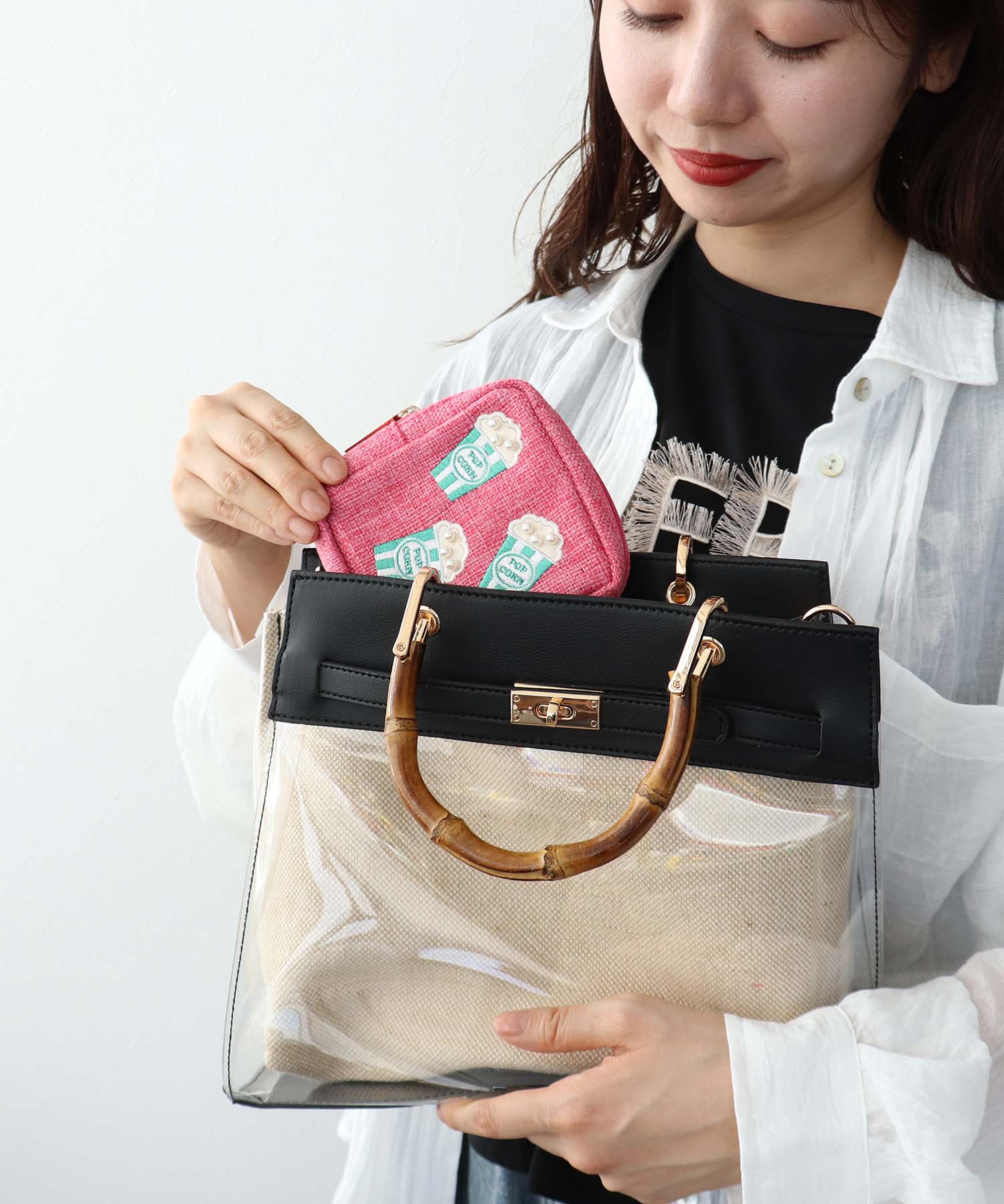 ポップコーン刺繍ポーチ