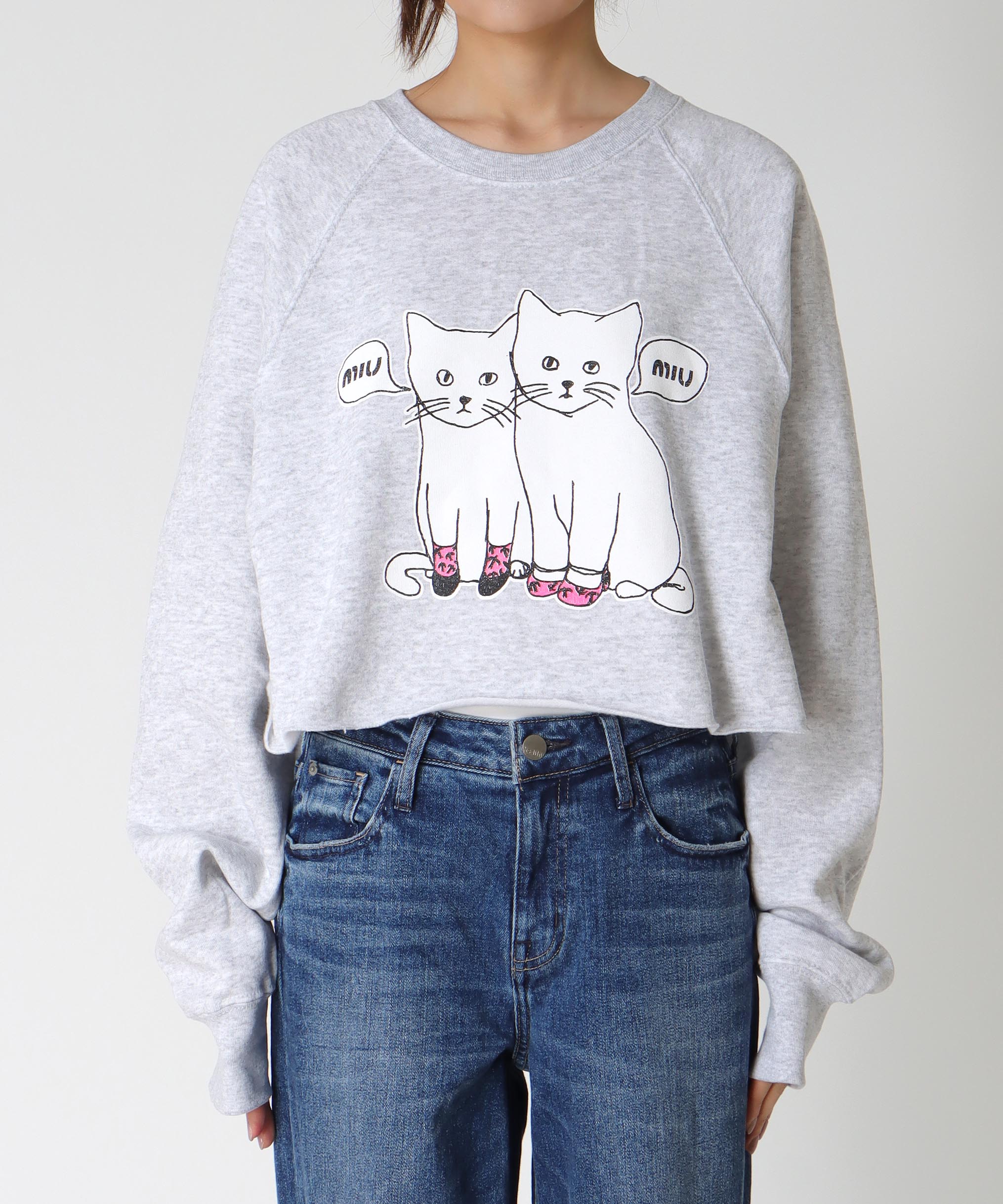 【BLACK SCORE】MIUMIU CATSクロップド丈スウェット