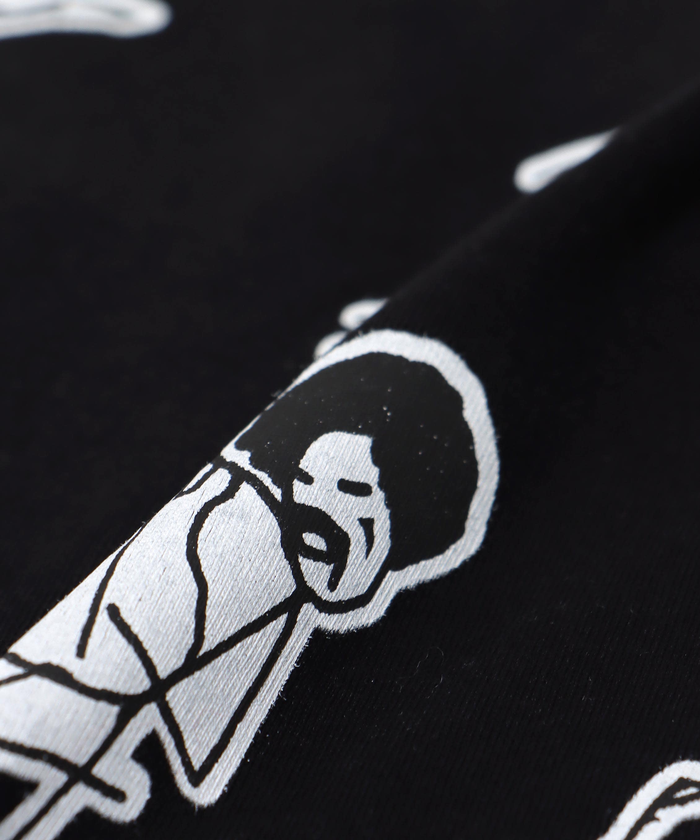 【BLACK SCORE】STICKMEN ROCK UNISEX ロングTシャツ