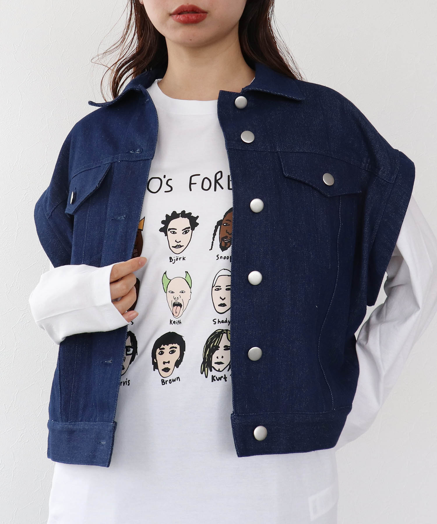 【BLACK SCORE】HERO EDIT 90S UNISEX ロングTシャツ