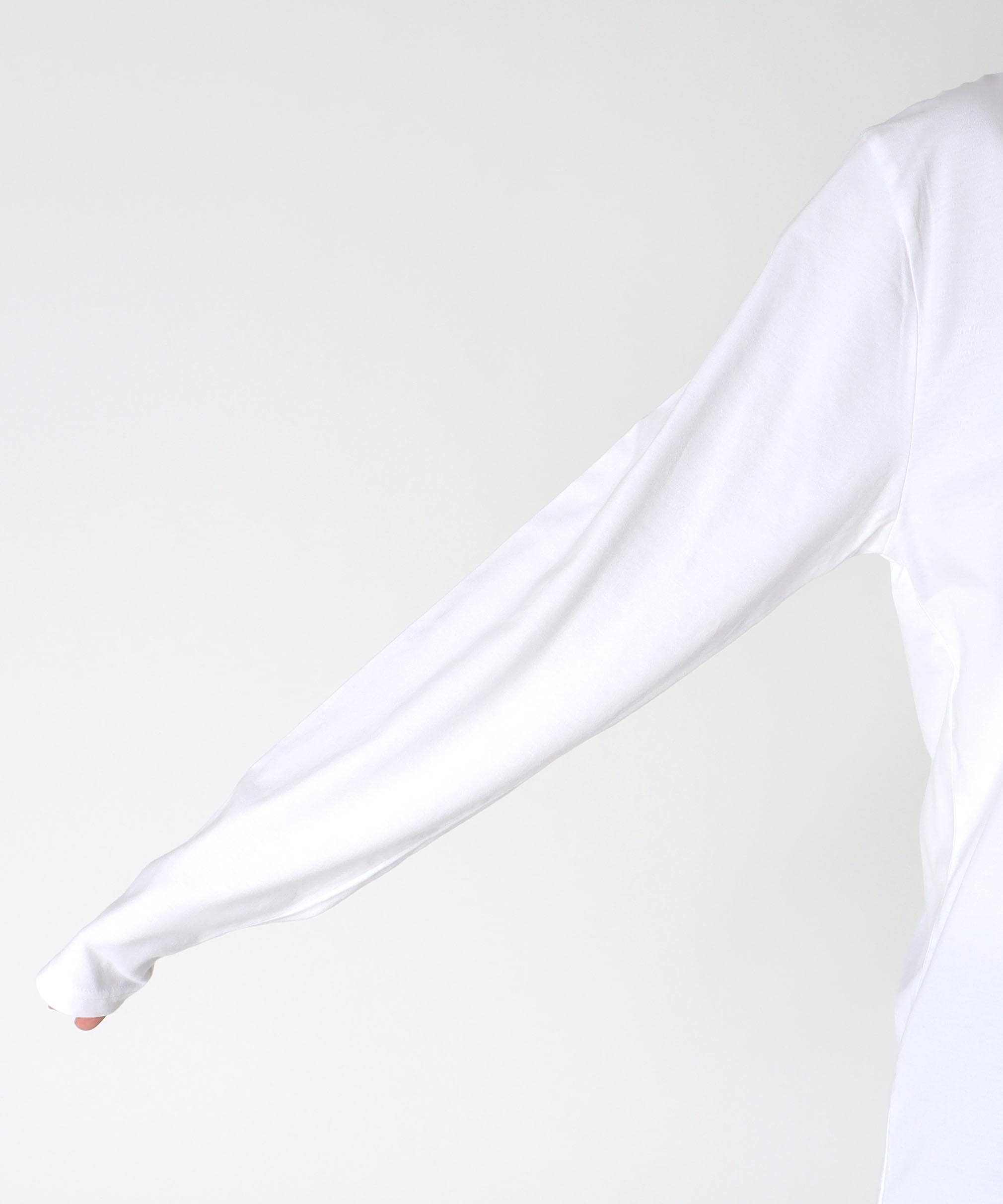 【BLACK SCORE】HERO EDIT 90S UNISEX ロングTシャツ