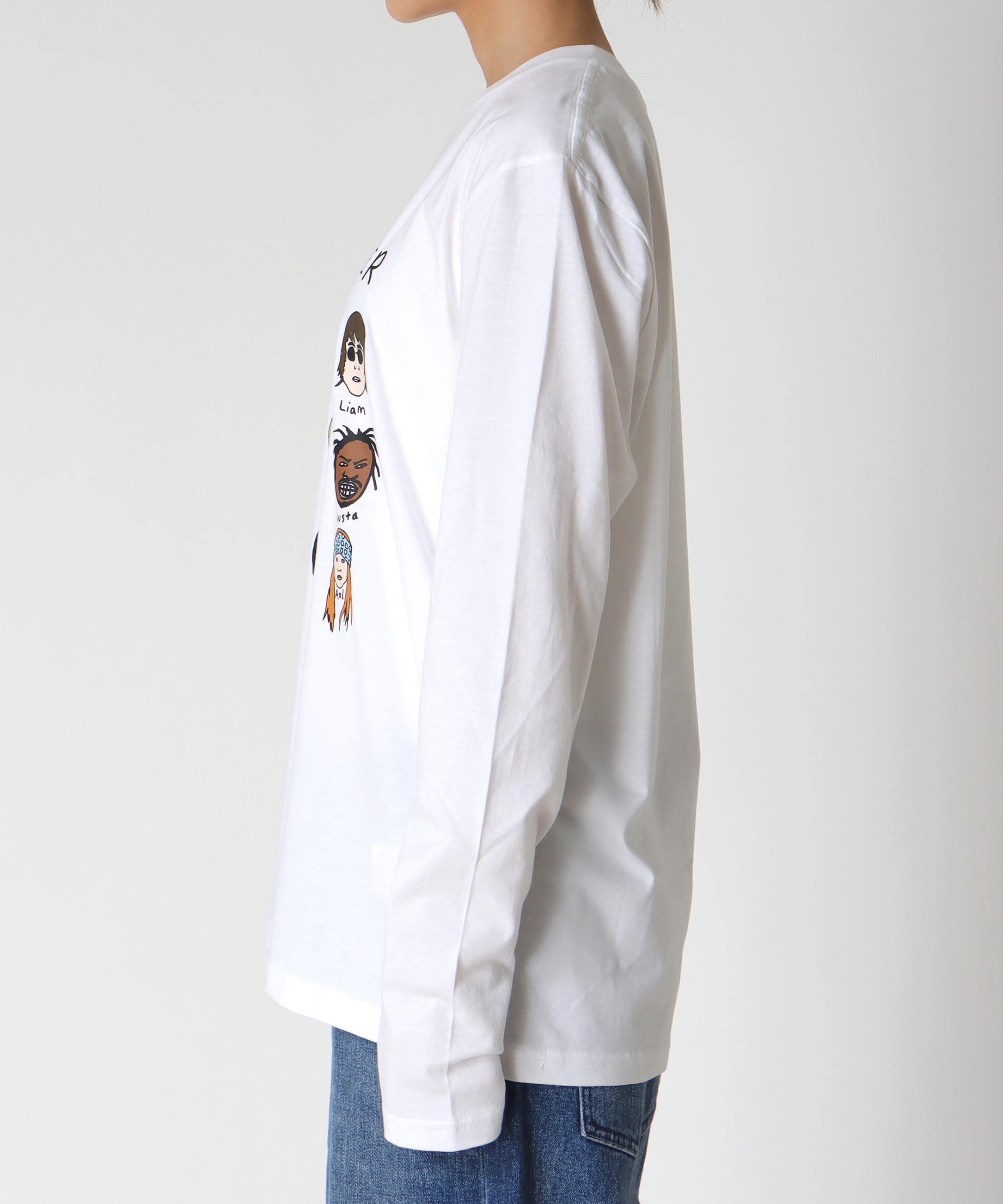 【BLACK SCORE】HERO EDIT 90S UNISEX ロングTシャツ