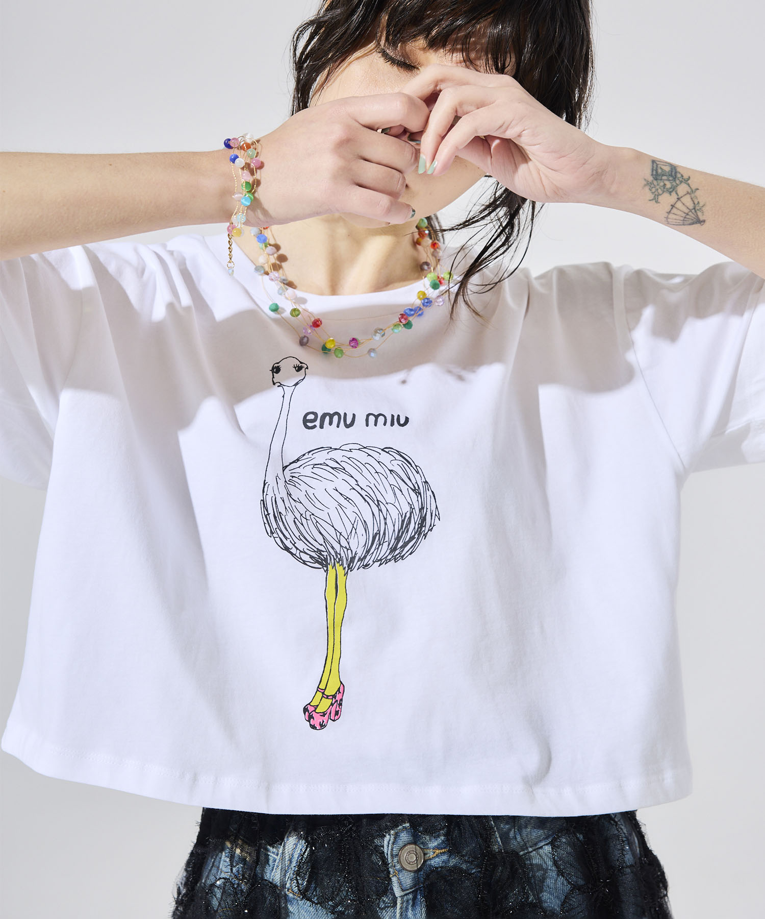 【BLACK SCORE】EMU MIU クロップドTシャツ