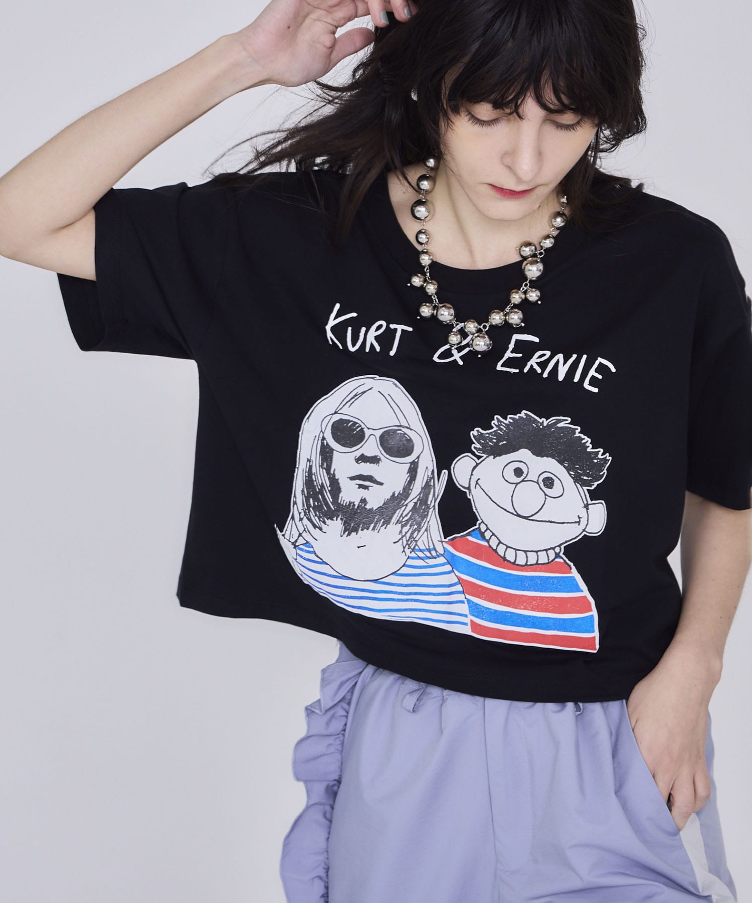 【BLACK SCORE】KURT EARNIE  クロップドTシャツ