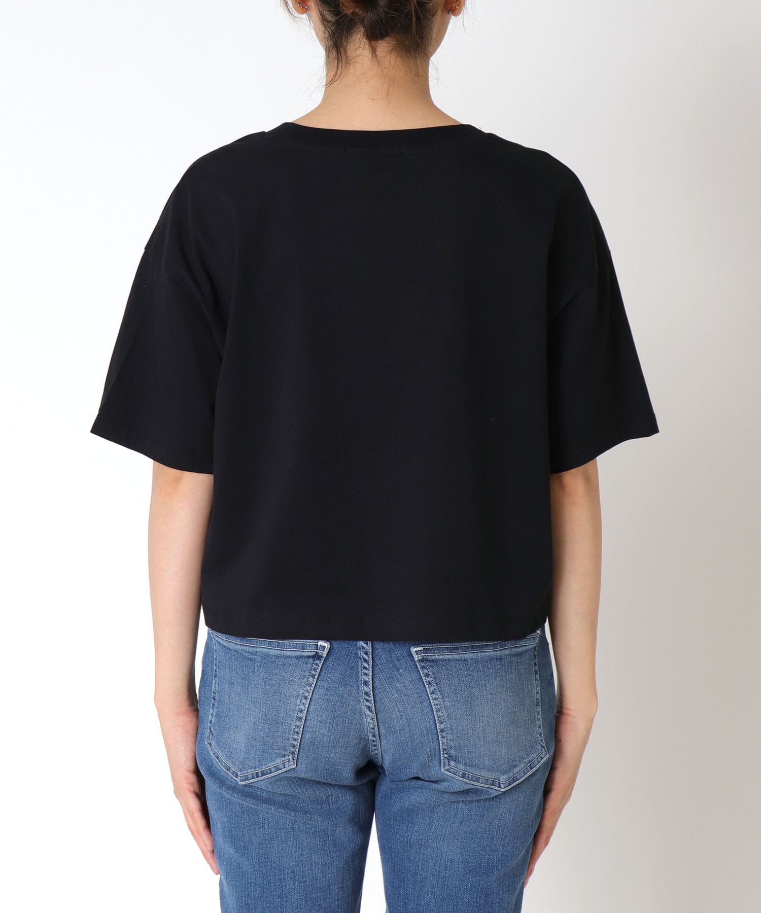 【BLACK SCORE】KURT EARNIE  クロップドTシャツ