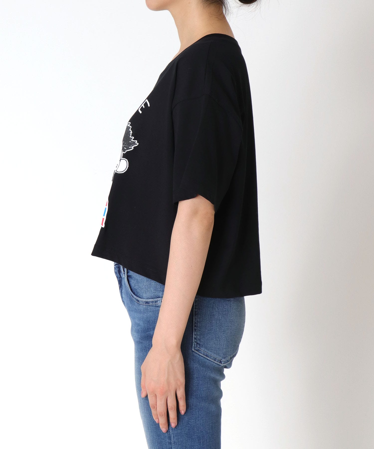 【BLACK SCORE】KURT EARNIE  クロップドTシャツ