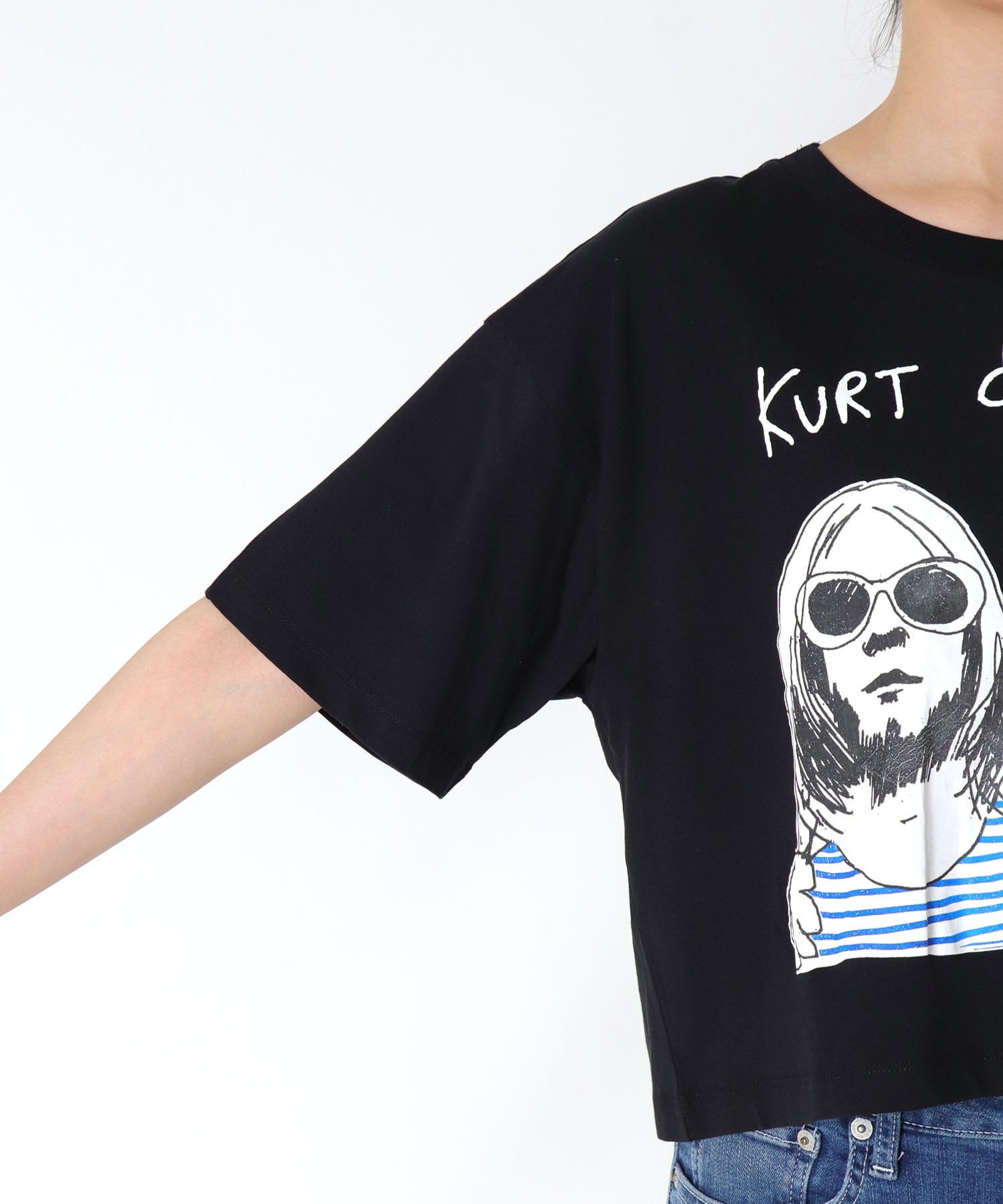 【BLACK SCORE】KURT EARNIE  クロップドTシャツ