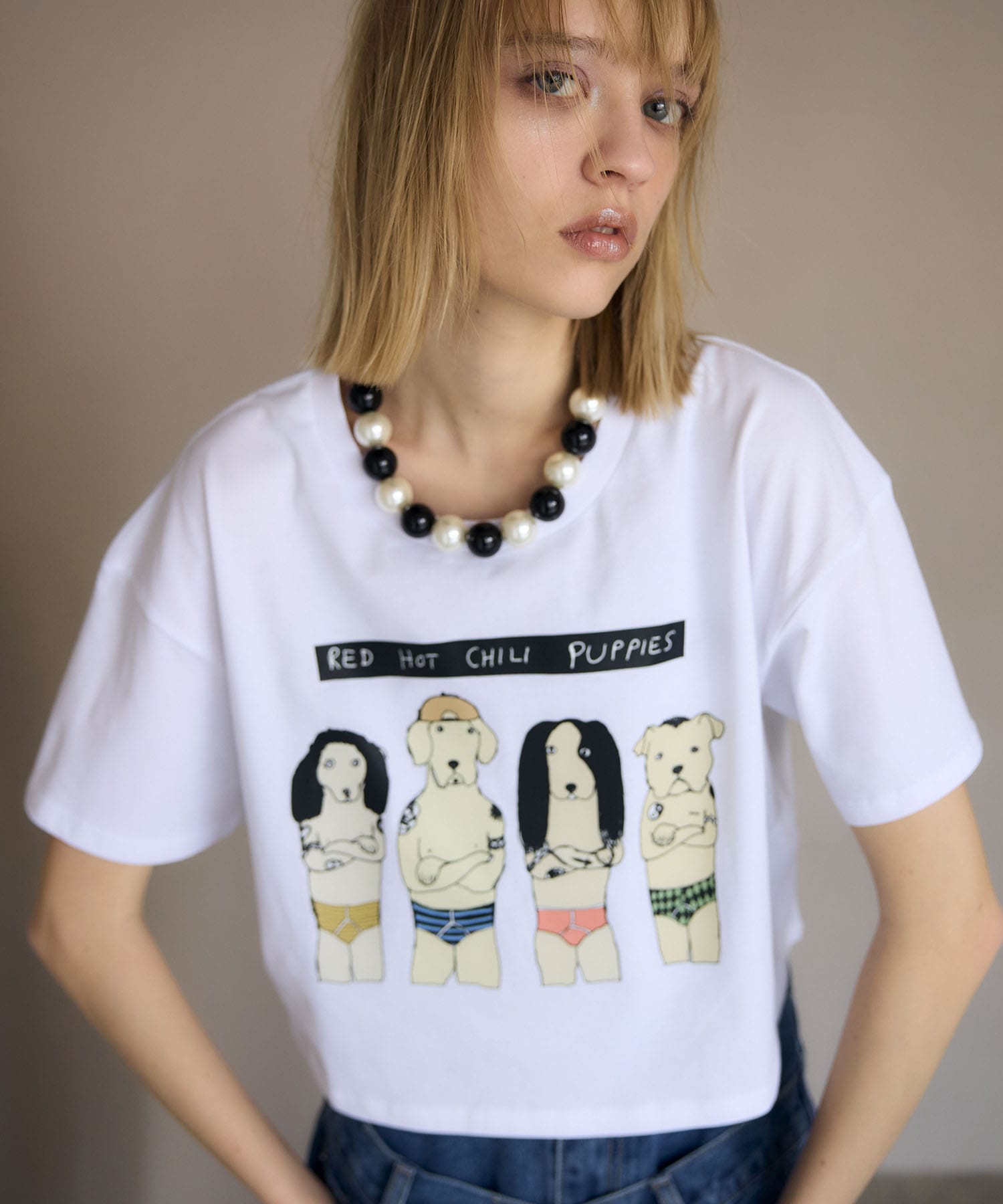 【BLACK SCORE】CHILI PUPPIES クロップドTシャツ