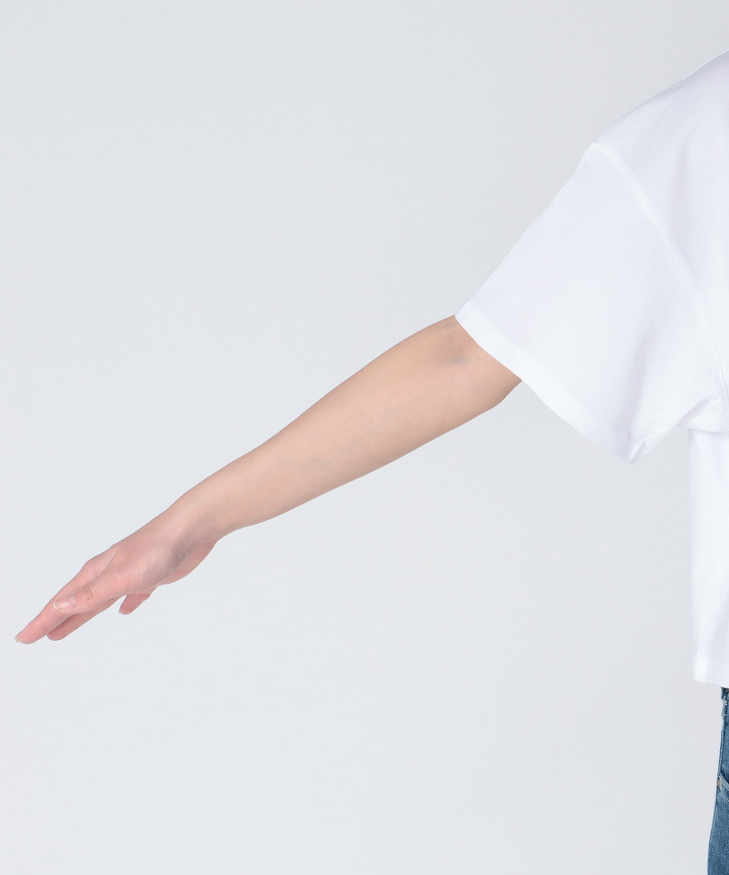 【BLACK SCORE】STICK CHAPPELL クロップドTシャツ