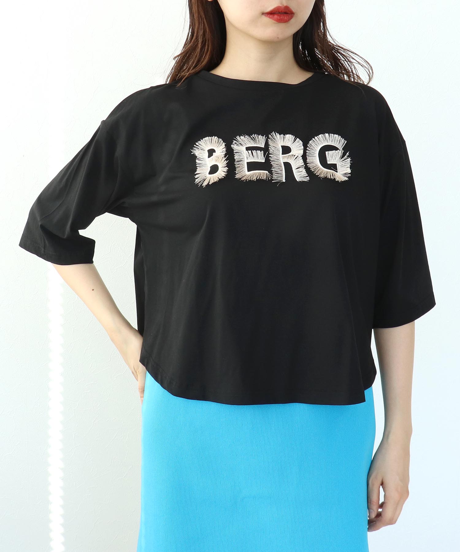 フリンジロゴTシャツ