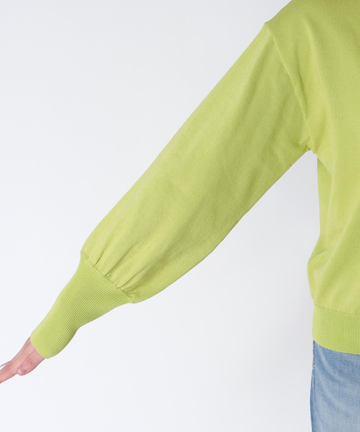 ゴールド釦クルーネックカーディガン