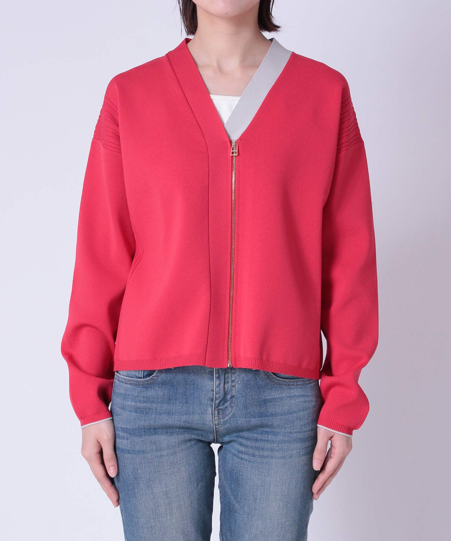 超軽量編柄ロゴZIPブルゾン