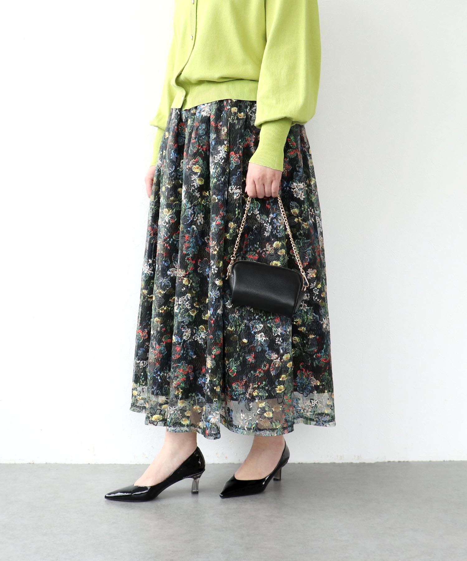 フラワーレーススカート