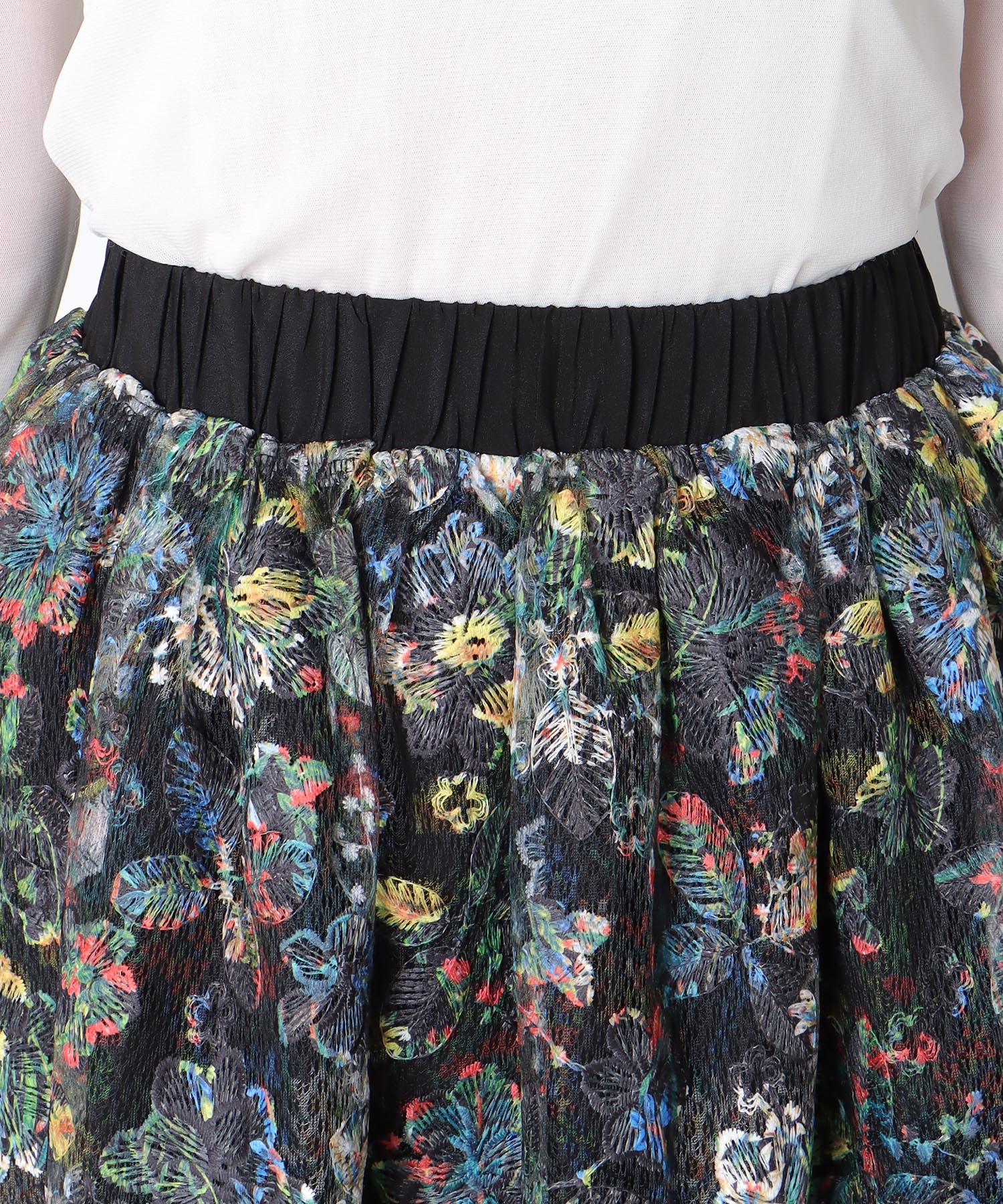 フラワーレーススカート