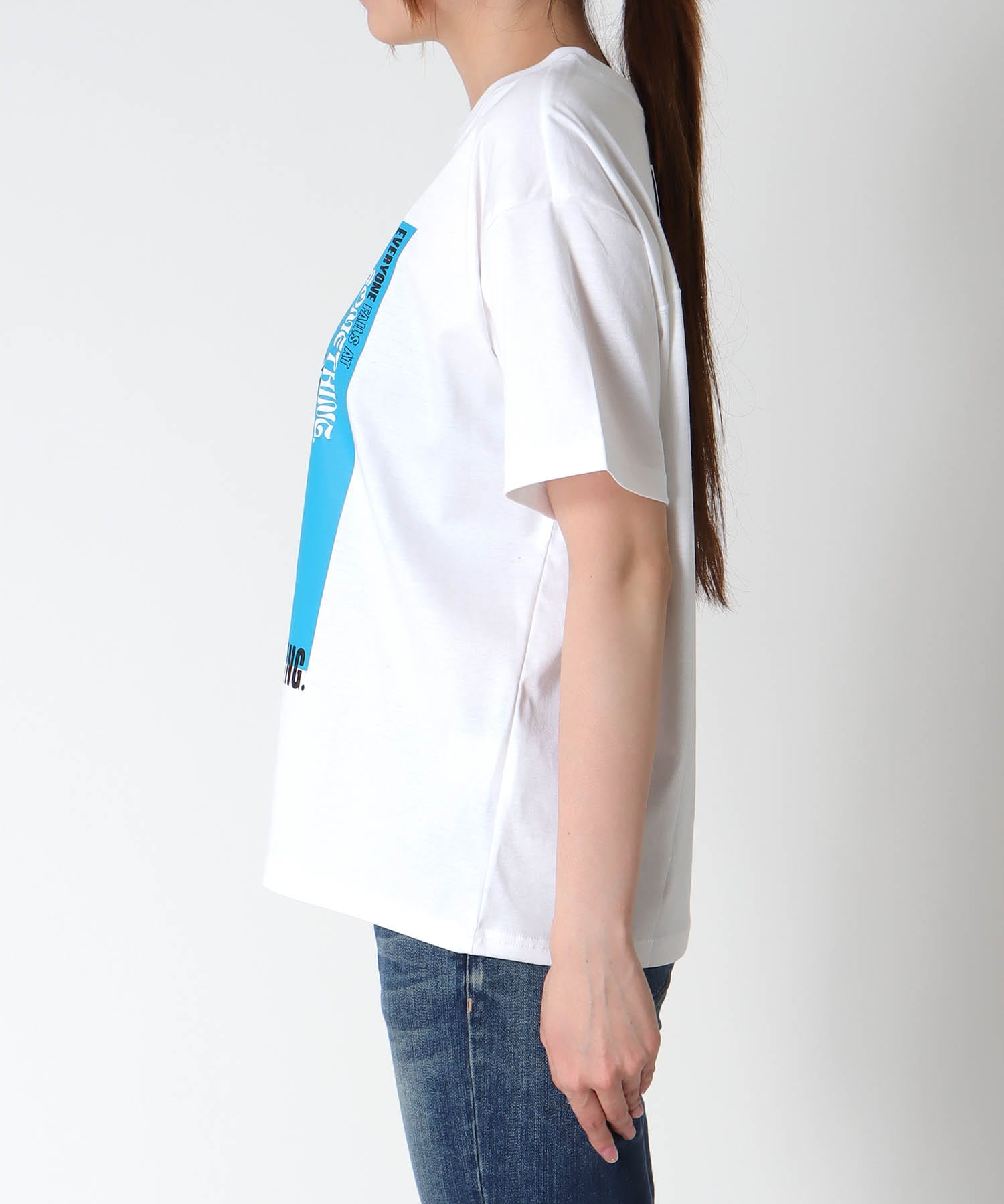 【RISLEY】カラーグラフィックＴシャツ