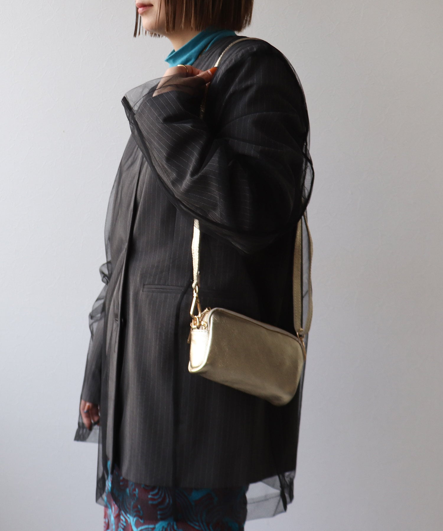 牛床革ミニショルダーバッグ