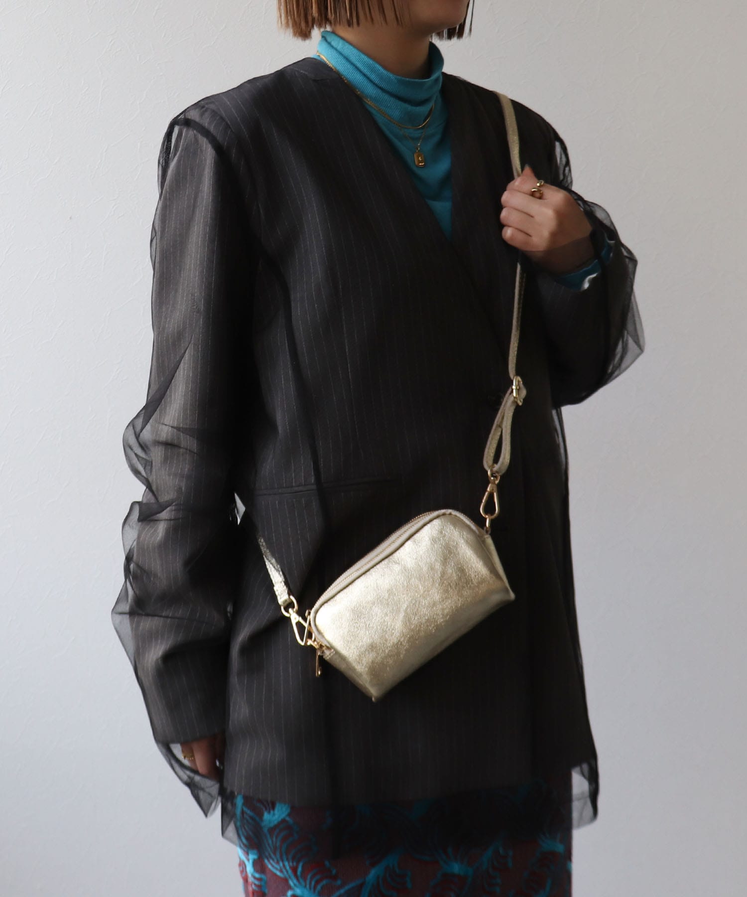 牛床革ミニショルダーバッグ