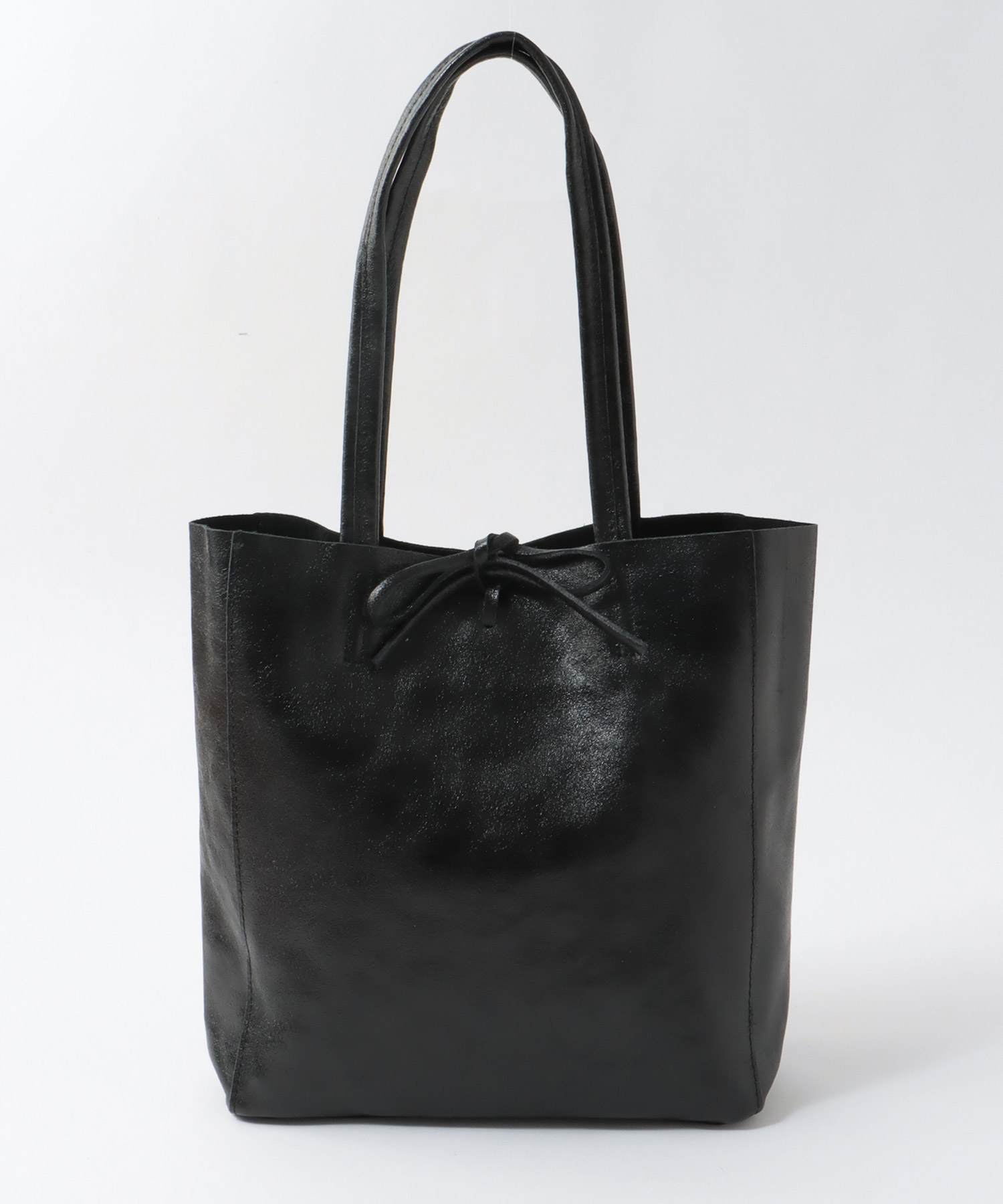 牛床革メタリックミドルトート