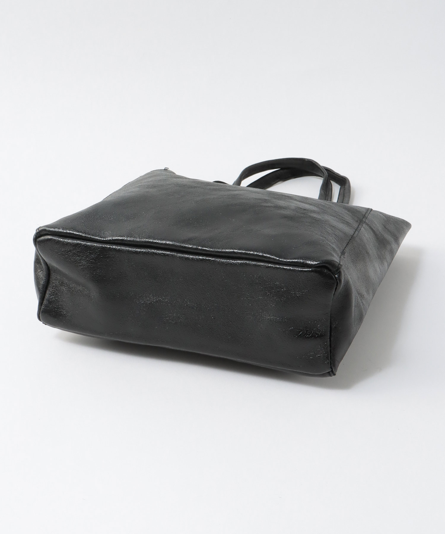 牛床革メタリックミドルトート