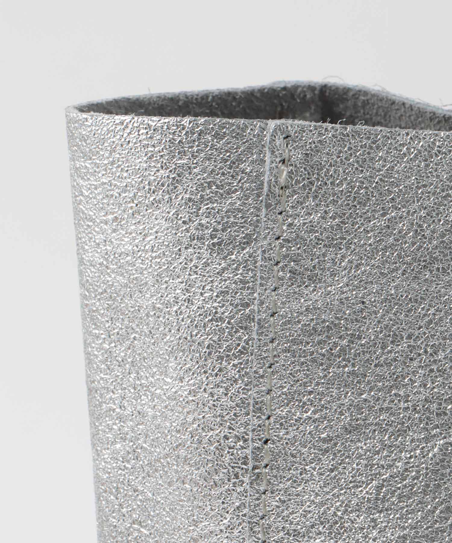 牛床革メタリックミドルトート