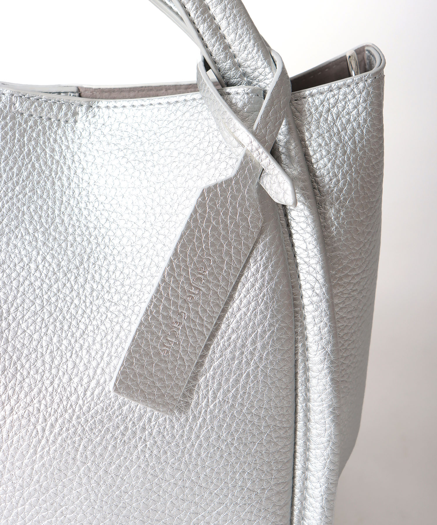 【cache cache】ミニショルダー付ソフトフェイクレザーバッグ