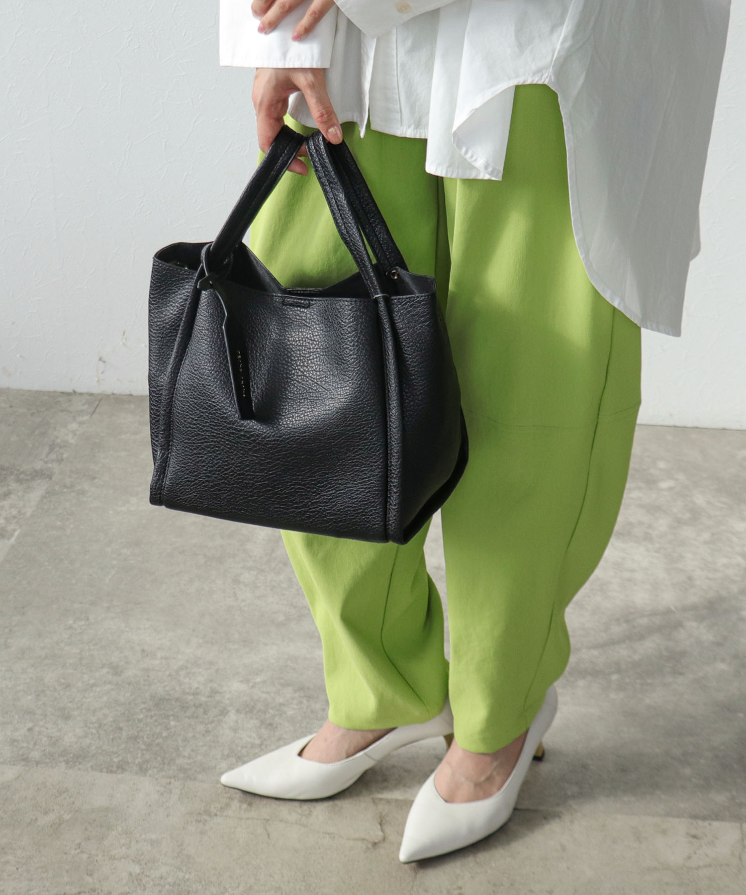 【cache cache】ミニショルダー付ソフトフェイクレザーバッグ