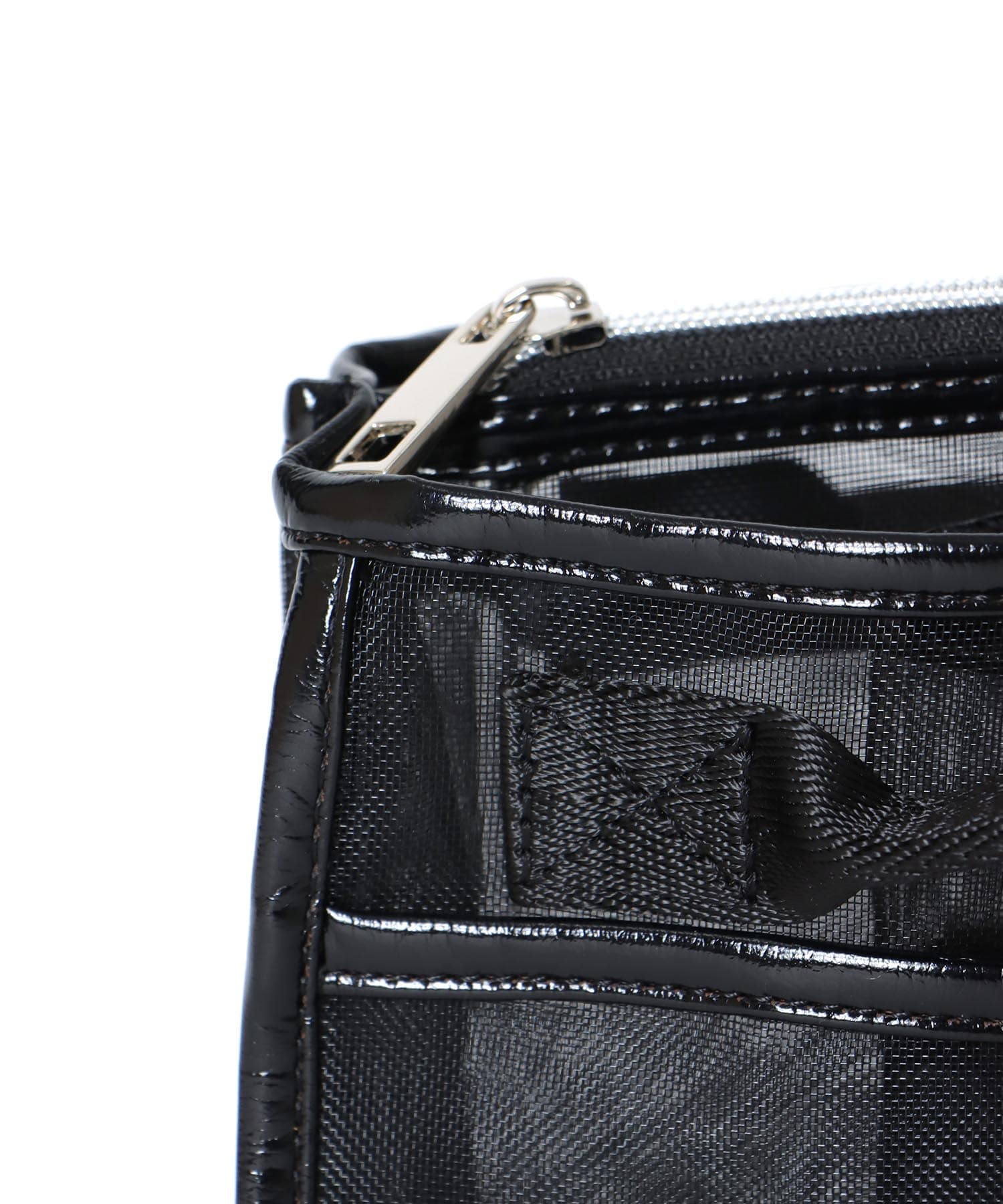 メタリックチュールバッグインバッグ