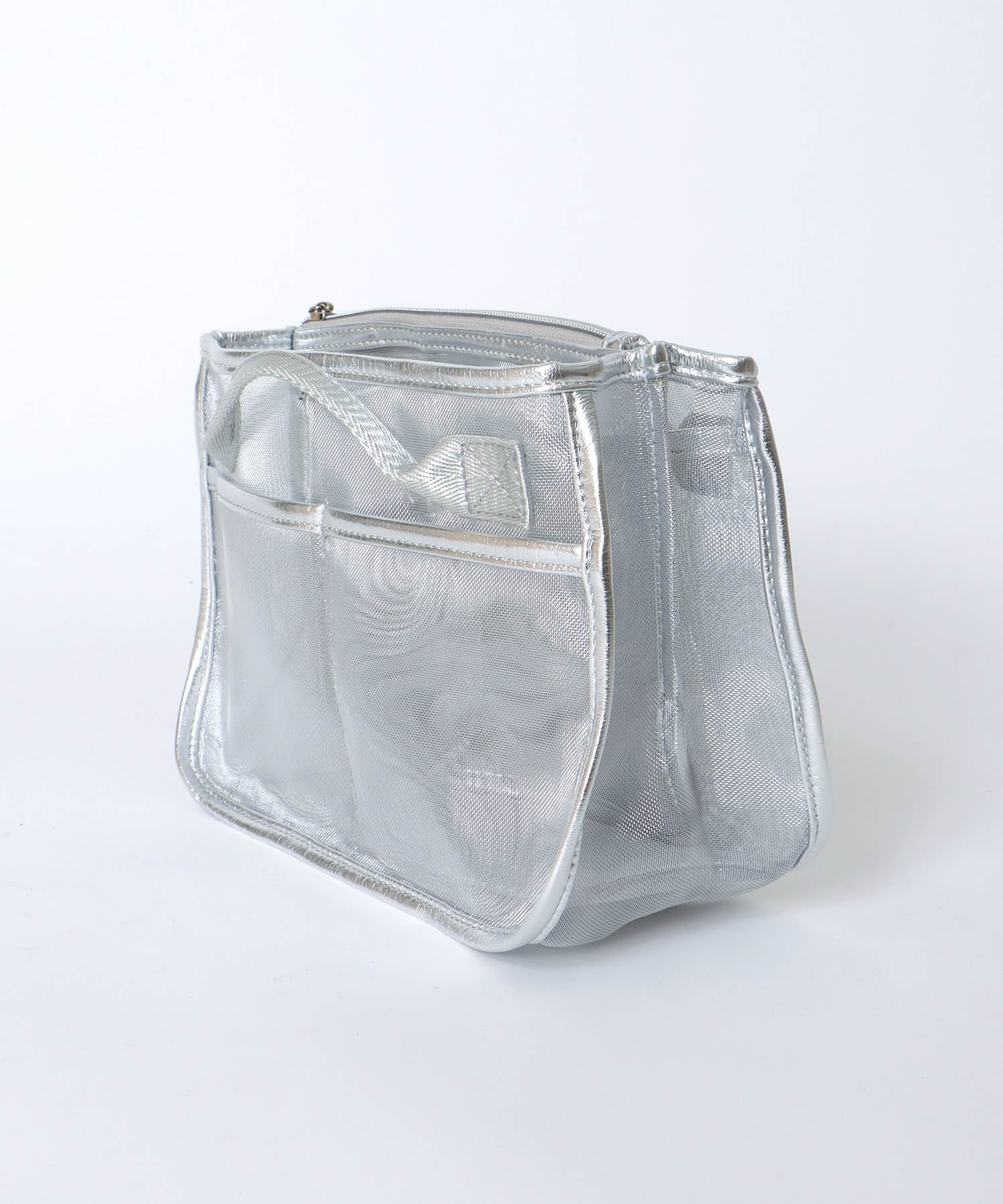 メタリックチュールバッグインバッグ