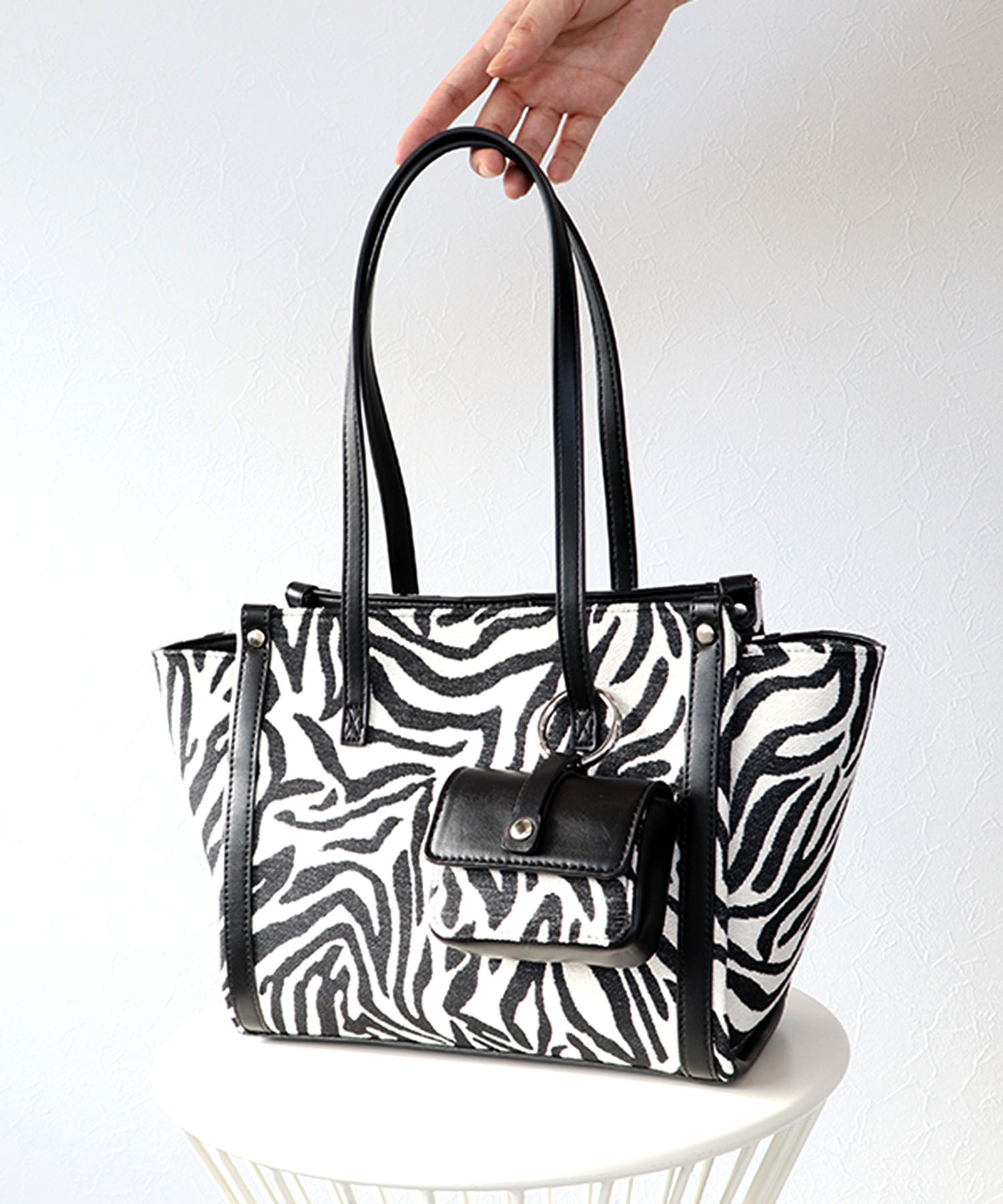 ミニポーチ付きゼブラトート