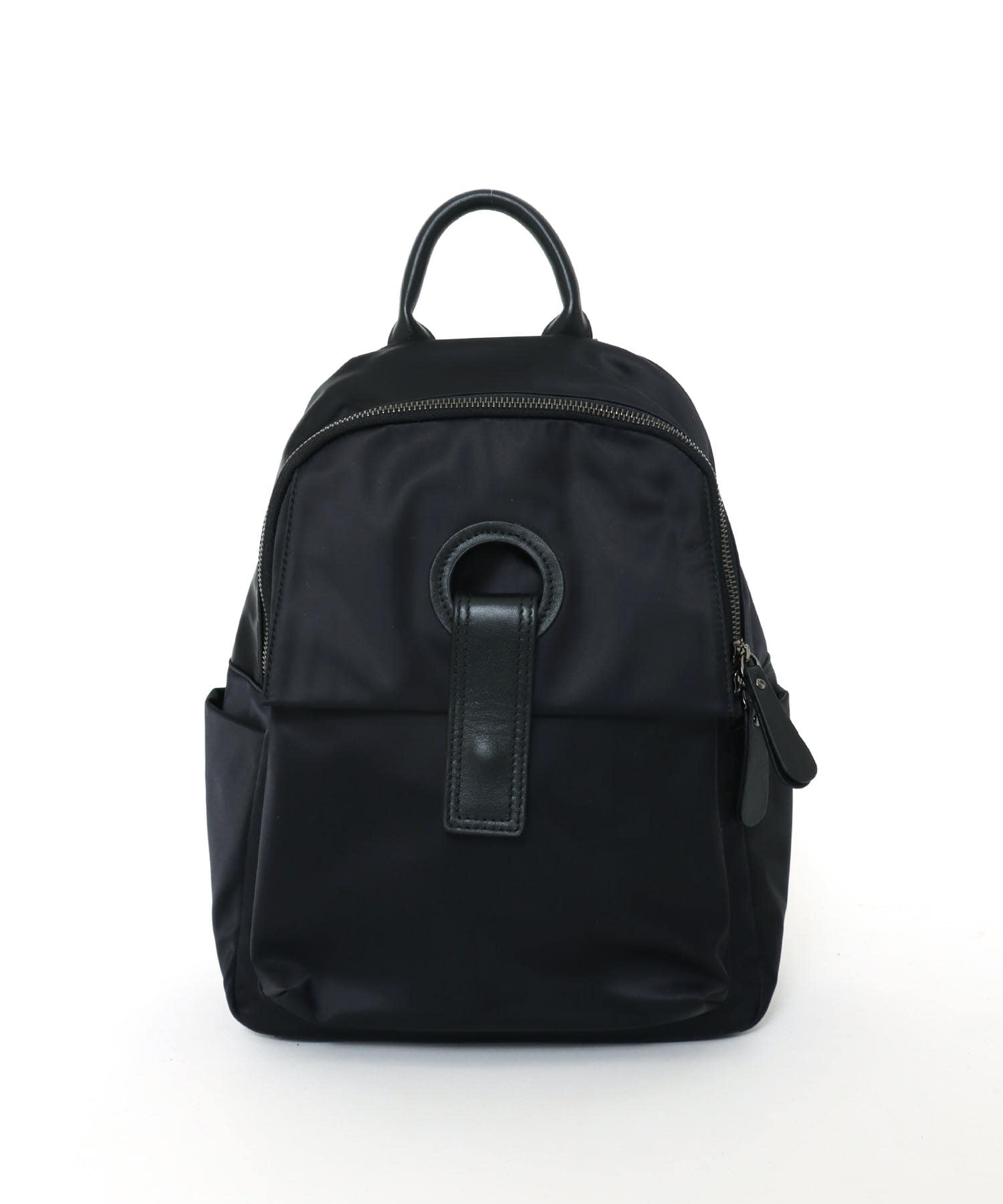 牛革×ナイロンフラップリュック