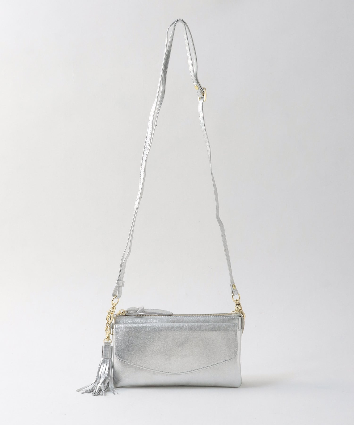 ラムレザータッセル付お財布ショルダー