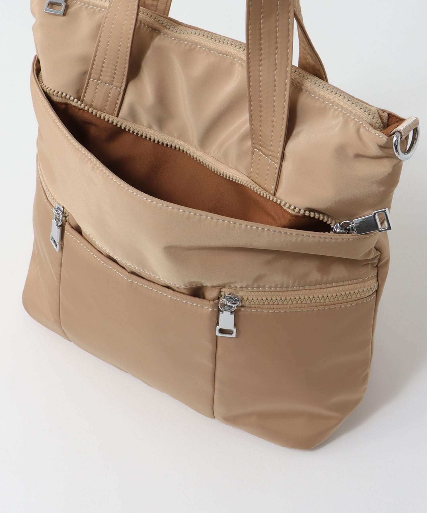 ナイロンスクエア3Wayリュックトート