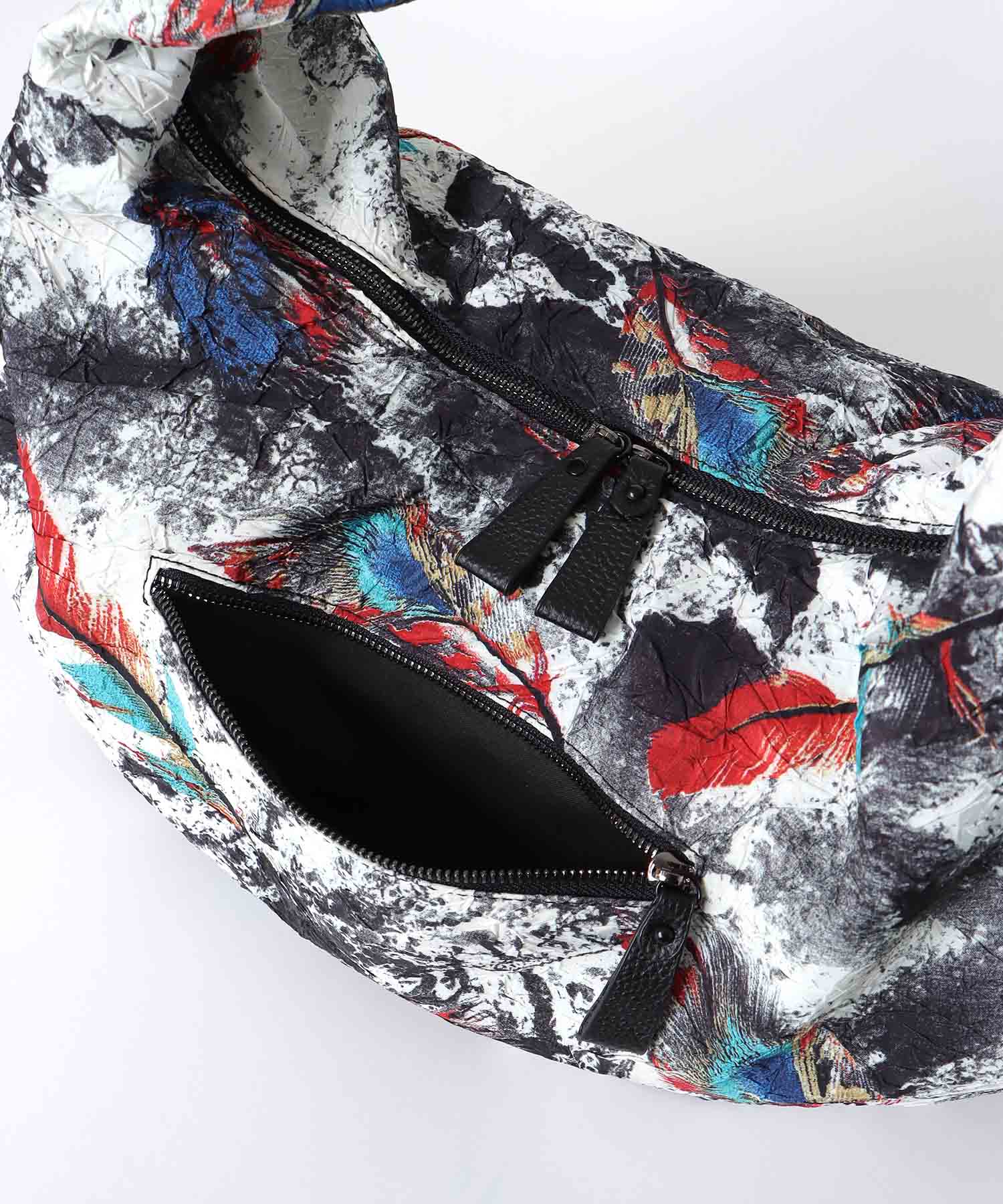 牛革×フェザープリントビッグバッグ