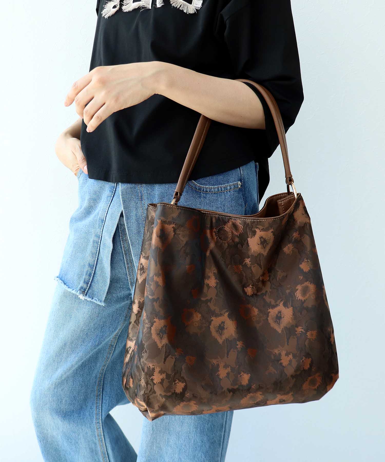 合皮×プリントリバーシブルトート