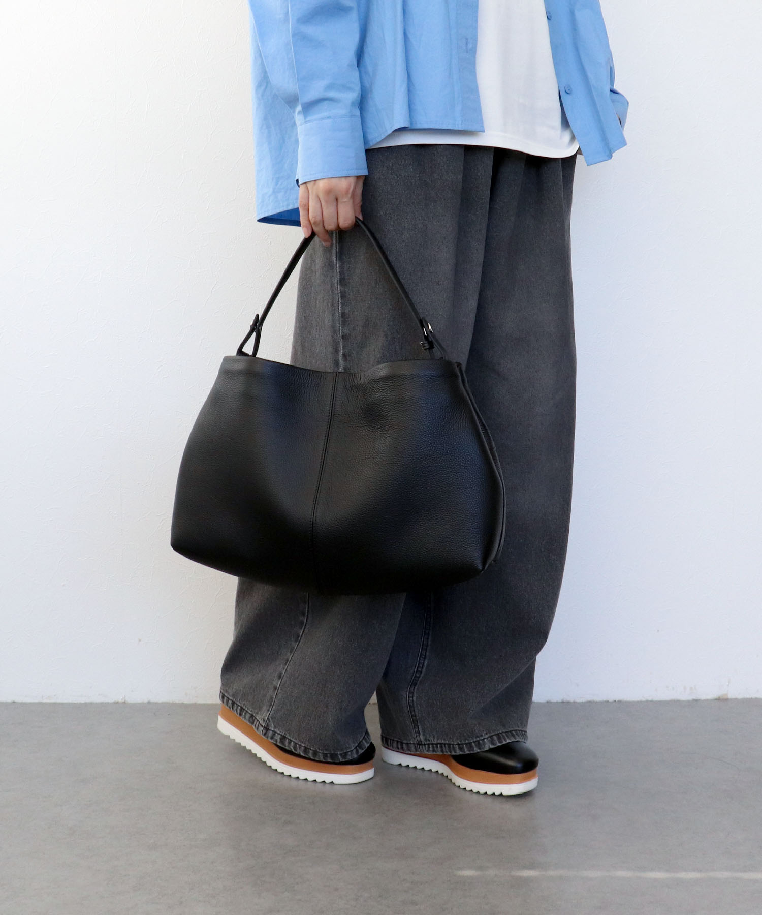 牛革シュリンク2Wayショルダーバッグ