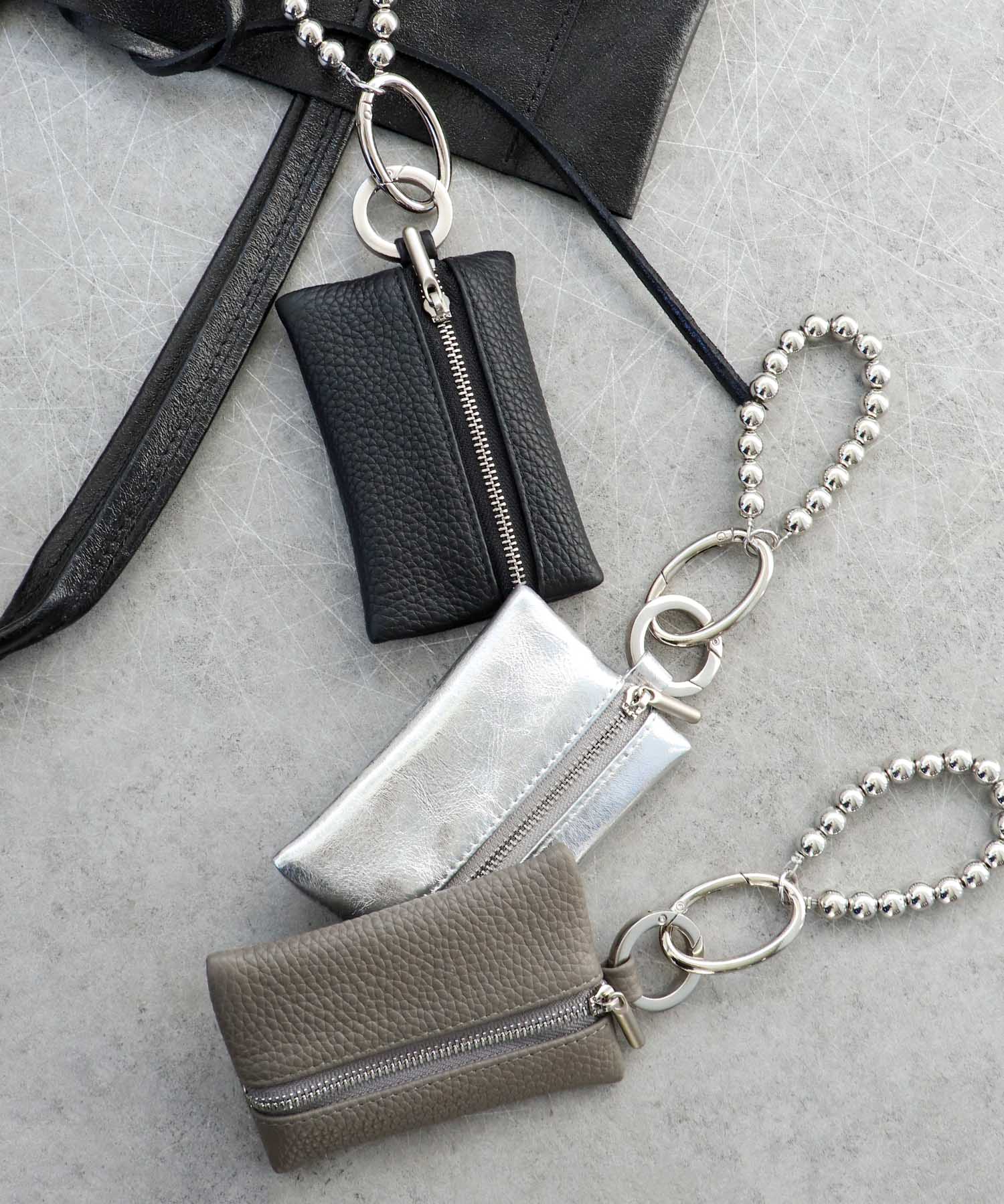 牛革ボール飾り付チャーム