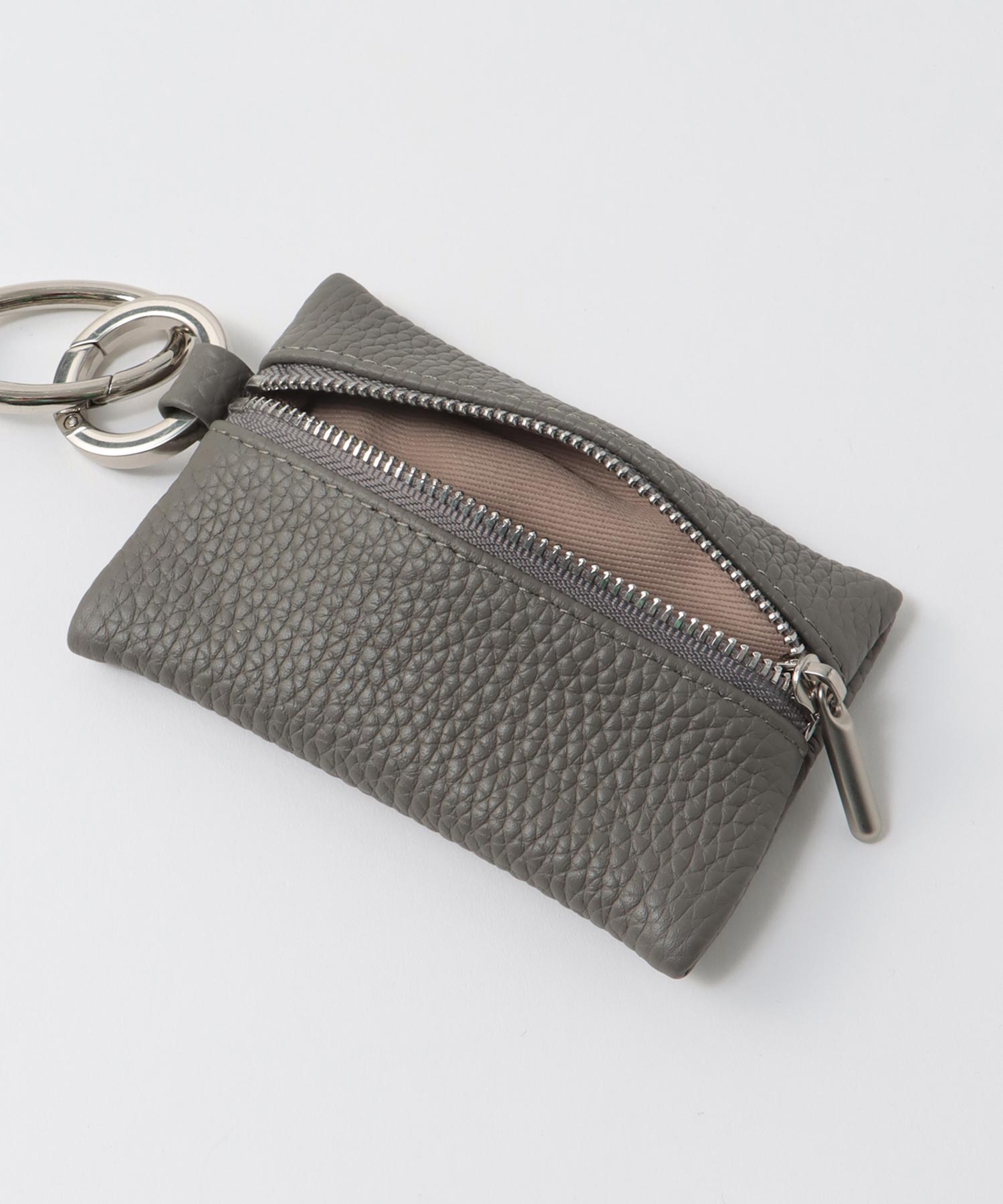 牛革ボール飾り付チャーム