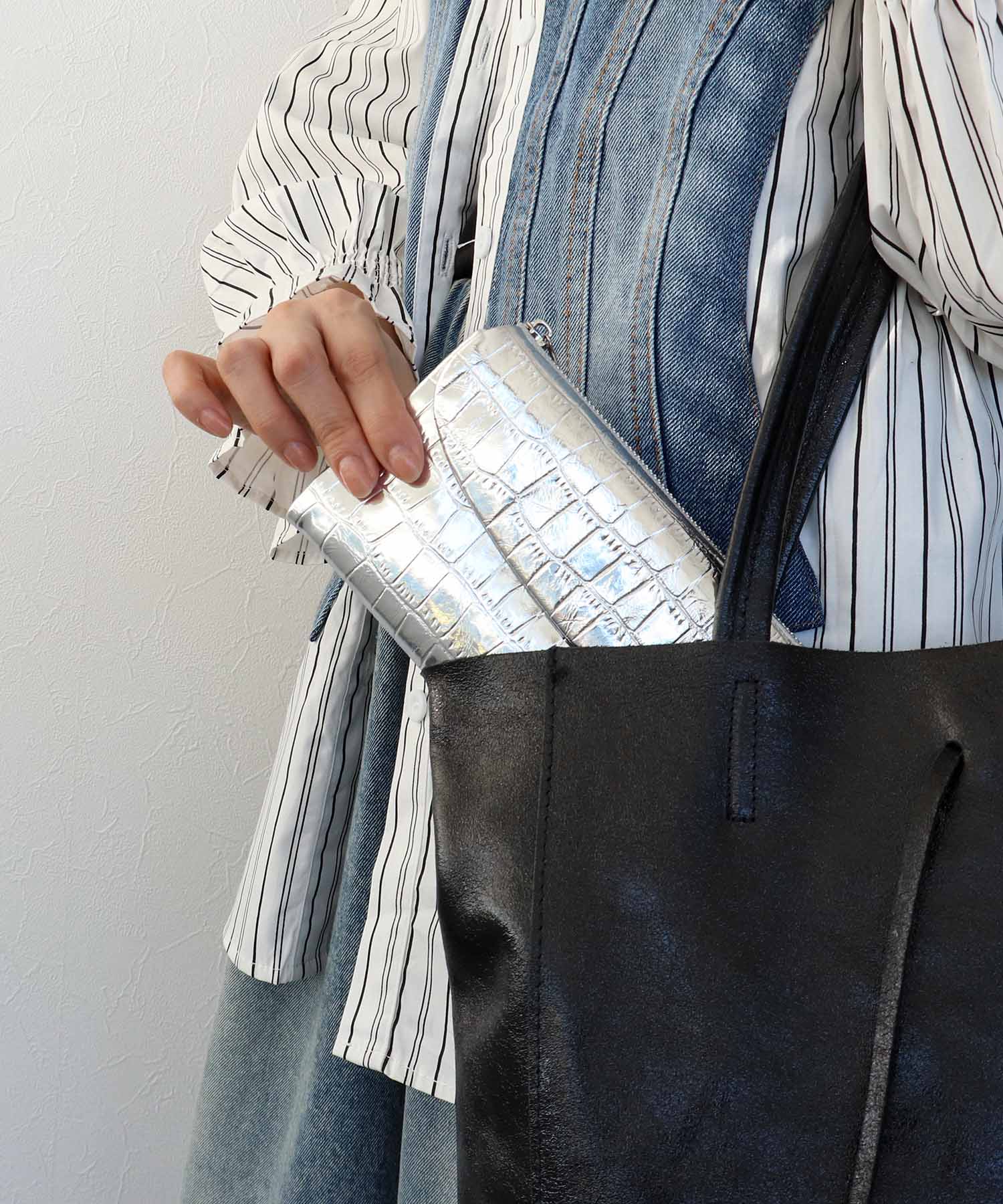 牛革クロコ型押し長財布