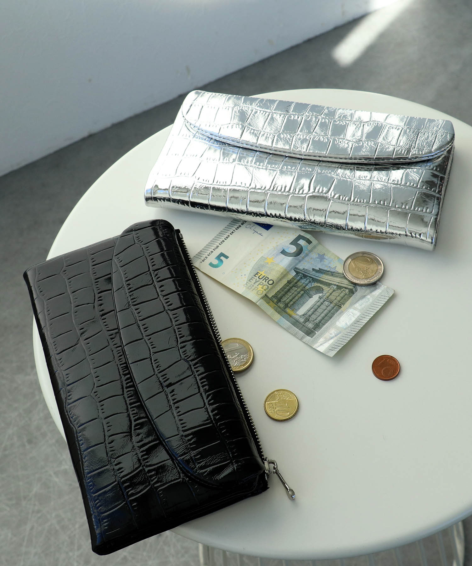 牛革クロコ型押し長財布