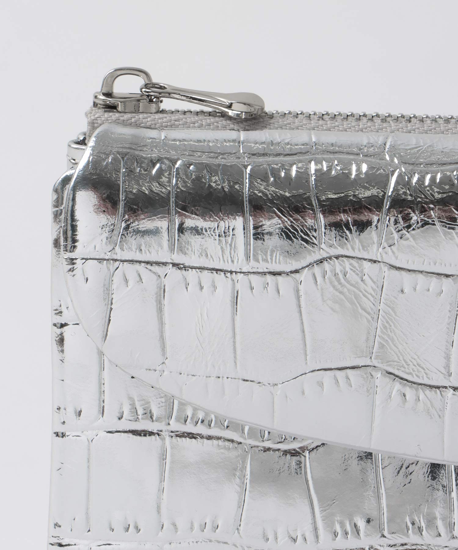 牛革クロコ型押し長財布