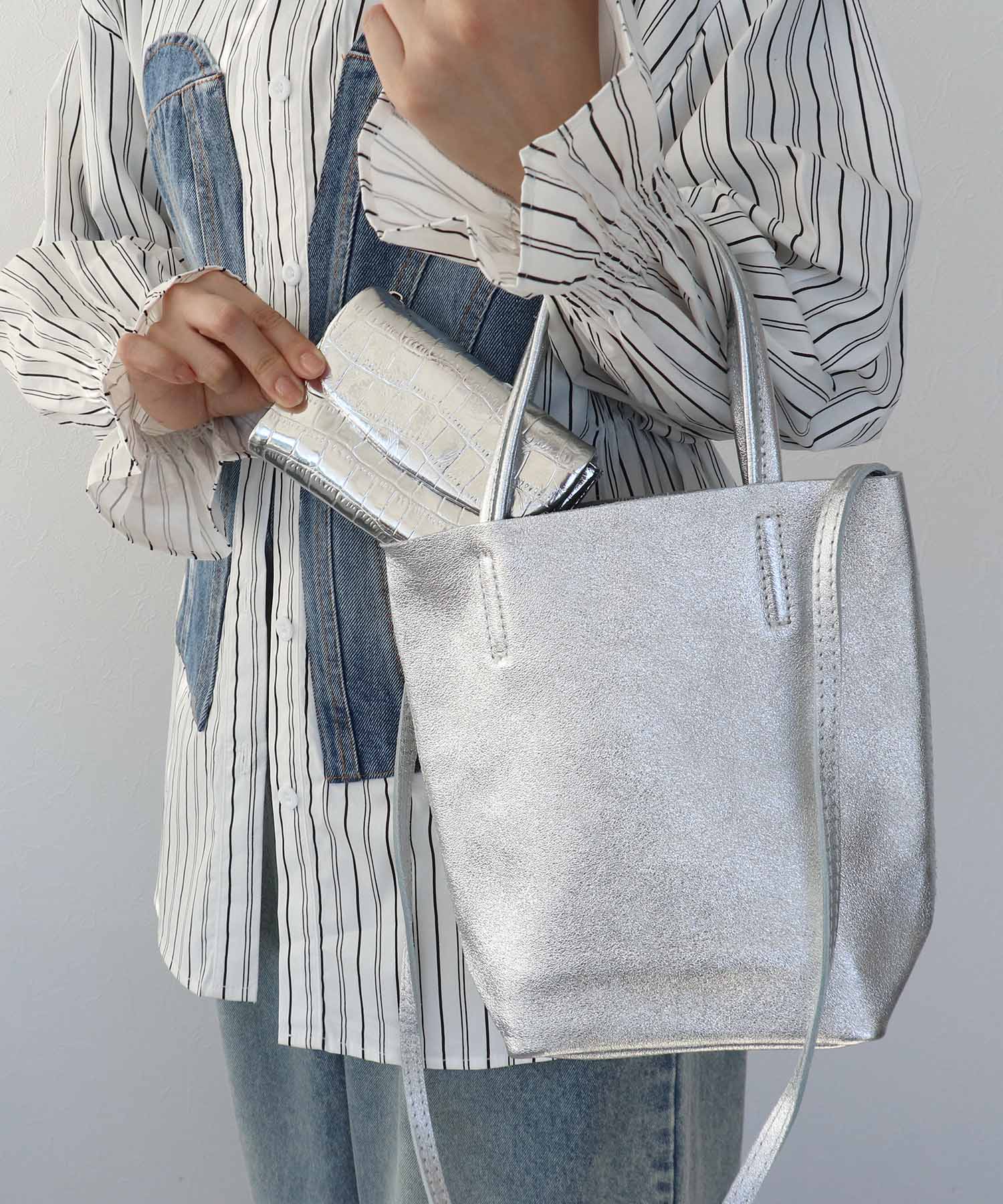 牛革クロコ型押しミニ財布