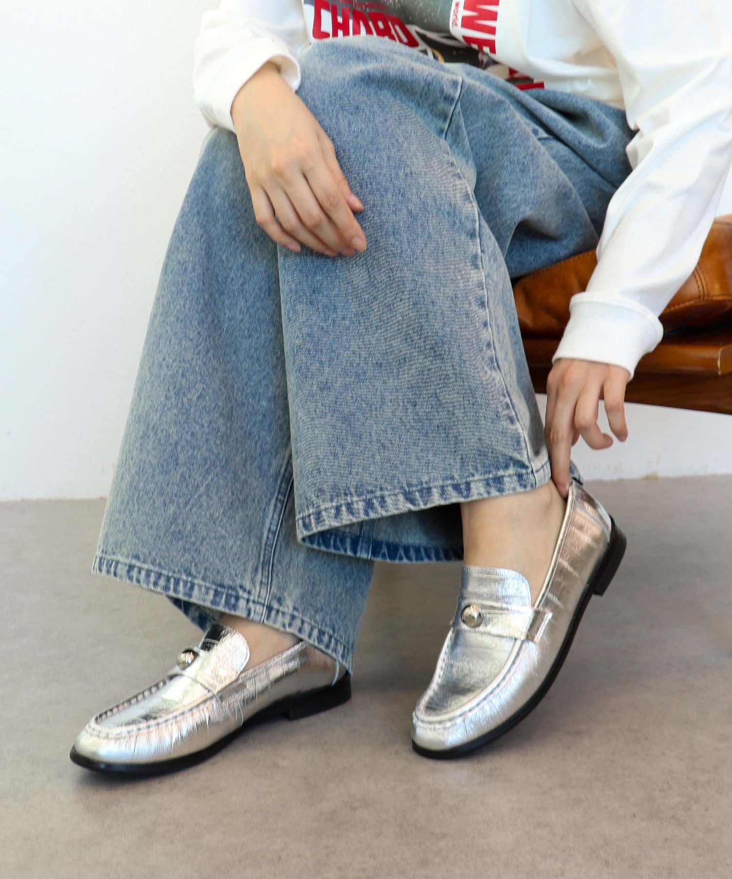 牛革クロコ型押しローファー